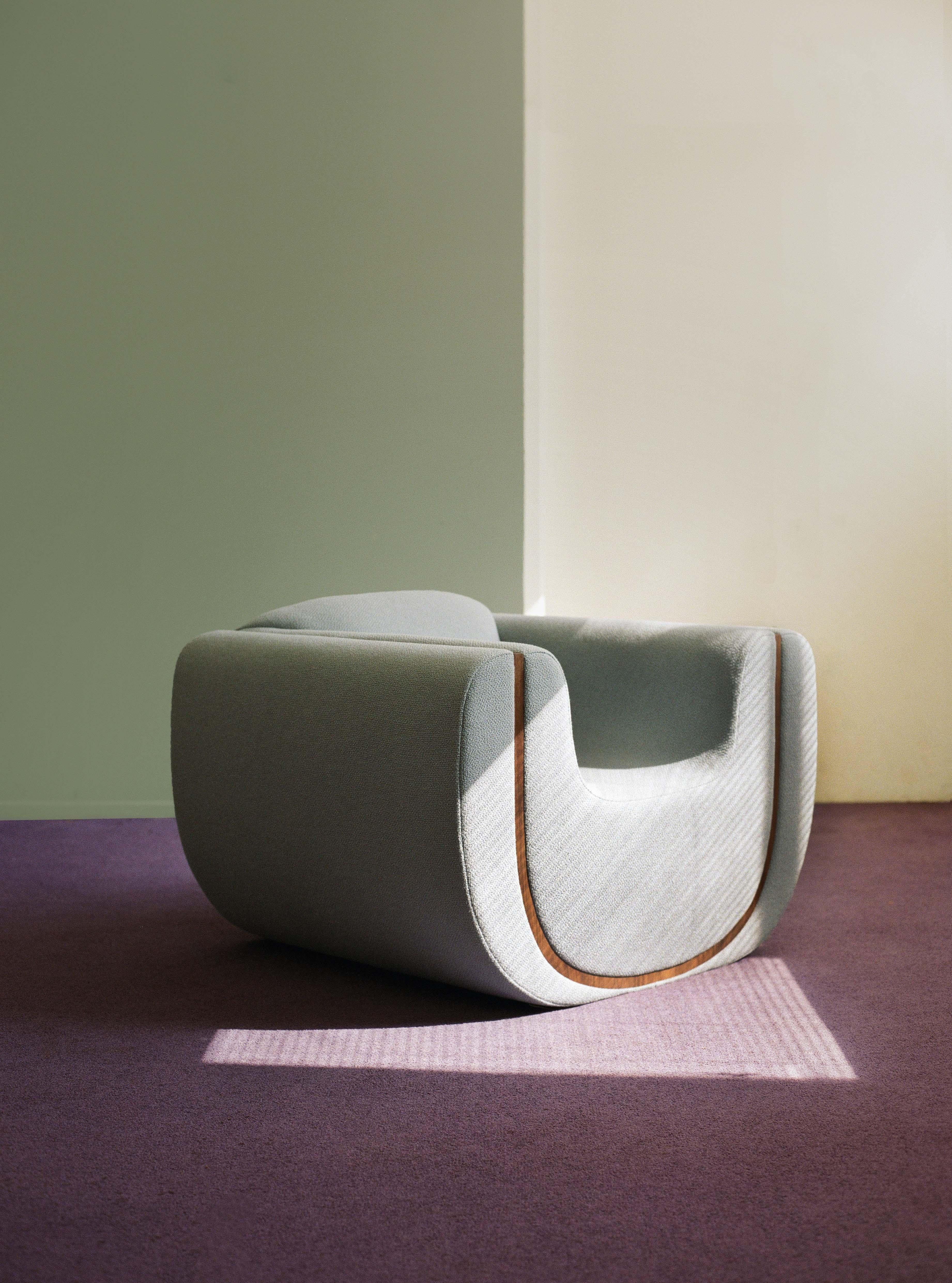 https://a.1stdibscdn.com/linea-armchair-com-upholstered-with-walnut-detail-by-estudio-persona-for-sale-picture-5/f_23783/f_315337821730934936090/000188170010_1_master.jpg