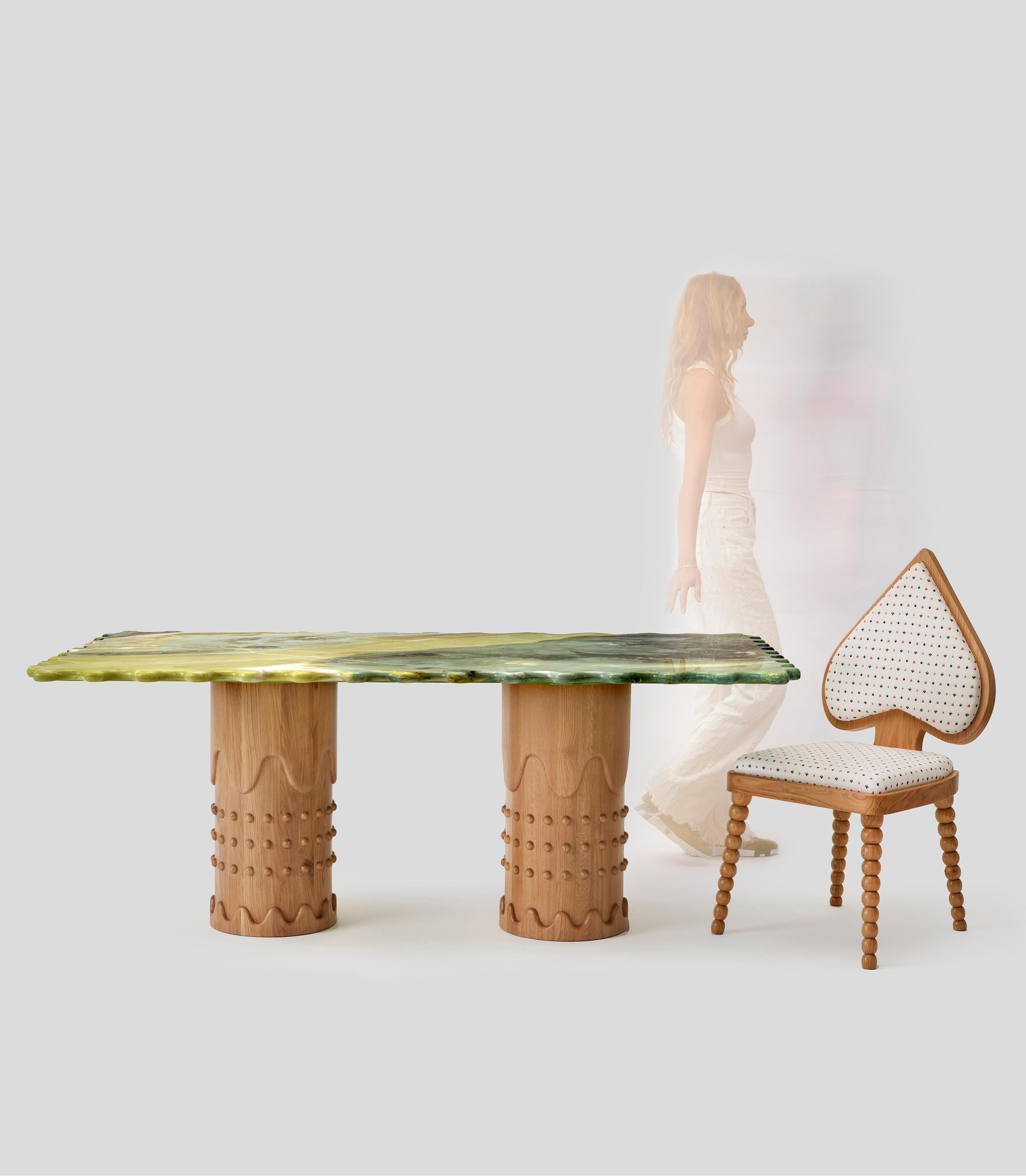 https://a.1stdibscdn.com/metlife-dining-table-by-merve-kahraman-green-onyx-marble-hand-crafted-oak-legs-for-sale-picture-4/f_55372/f_473827121762294854095/_0002_20240627_MK34497__master.jpg