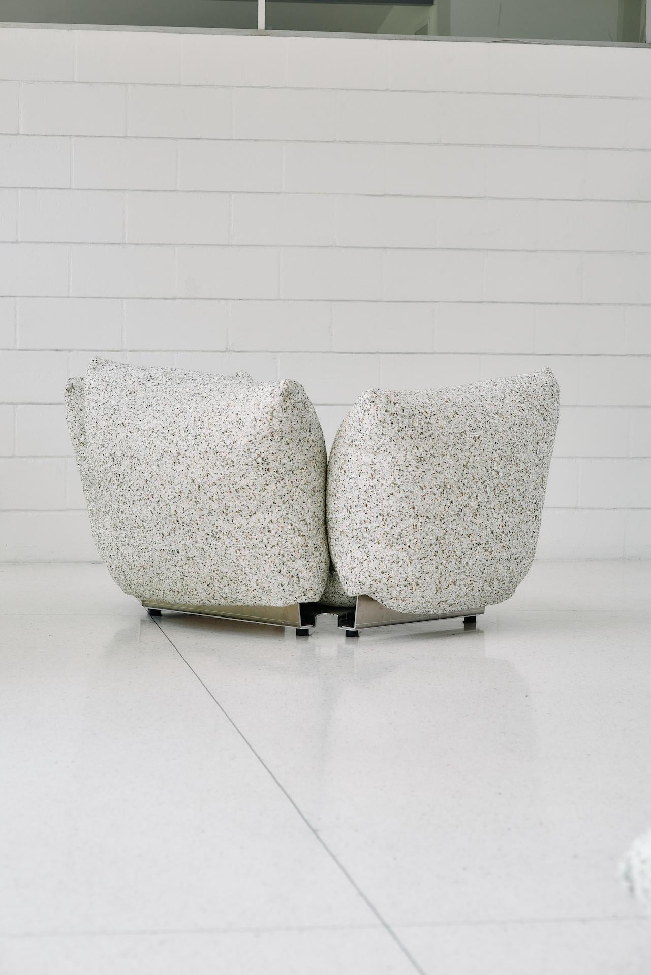https://a.1stdibscdn.com/the-pillow-sofa-single-seat-upholstered-armchair-sofa-with-aluminum-frame-for-sale-picture-3/f_28533/f_397568121715901977210/_0009299_master.jpg