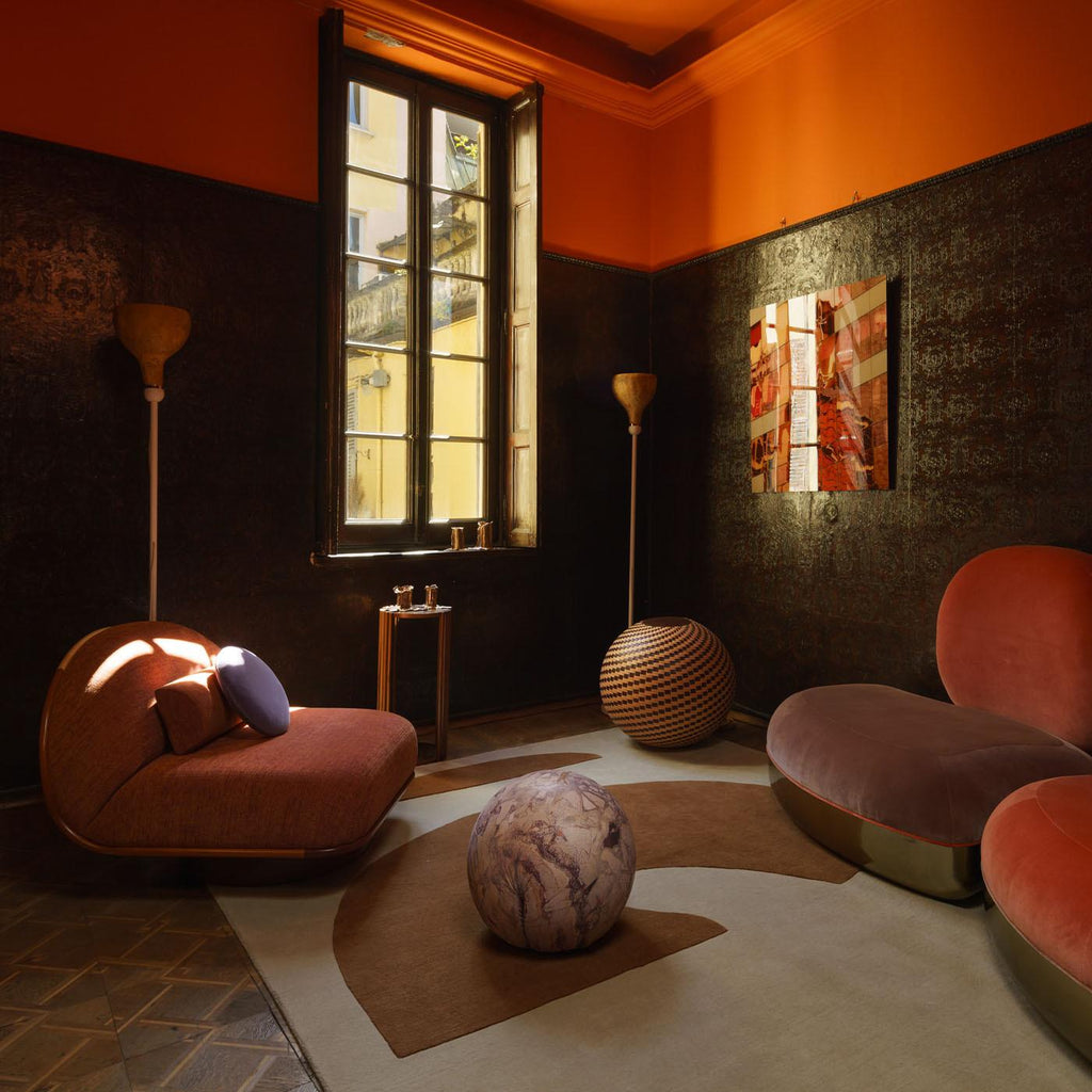https://a.1stdibscdn.com/thumb-asymmetrical-rust-armchair-by-lorenza-bozzoli-for-sale-picture-2/f_17062/f_439680921741599864351/_0013_L_Appartamento_The_Studio_Anne_Sophie_Pailleret_Artemest_02_master.jpg