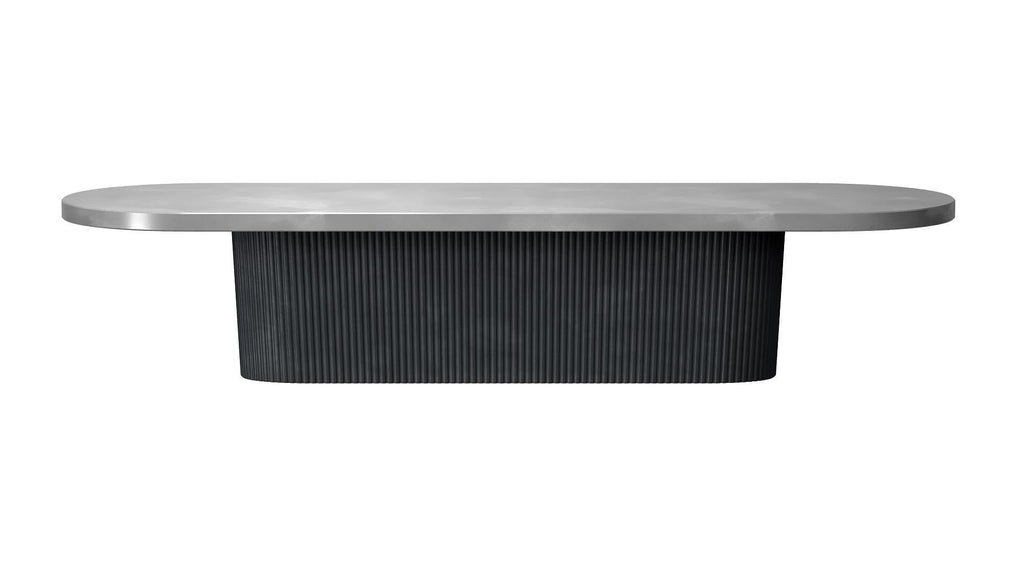 https://a.1stdibscdn.com/brutal-monolith-outdoor-concrete-dining-table-in-black-grey-finish-for-sale-picture-2/f_27693/f_376472521703019670933/001_01_JPEG_1__master.jpg