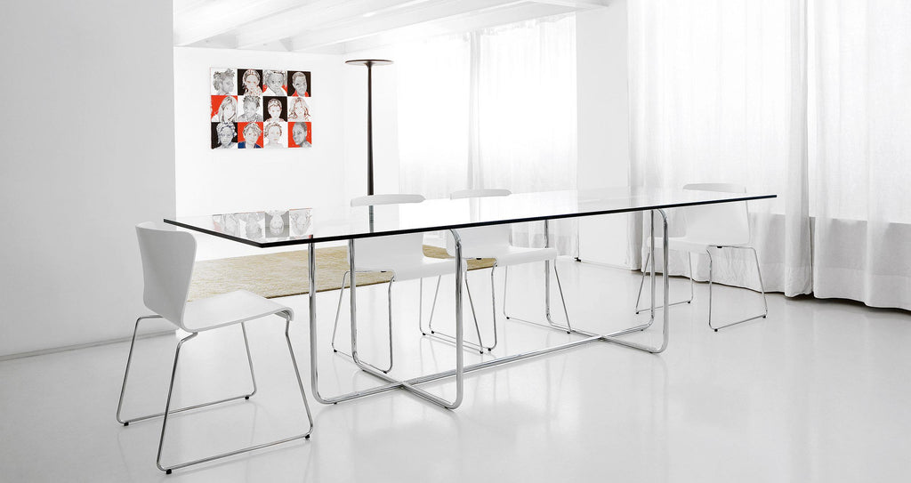 https://a.1stdibscdn.com/00209-xp-crystal-dining-table-by-sphaus-for-sale-picture-2/f_12192/f_426929721733959115146/00209XP_glass_interior_2500x1325_litt_master.jpg