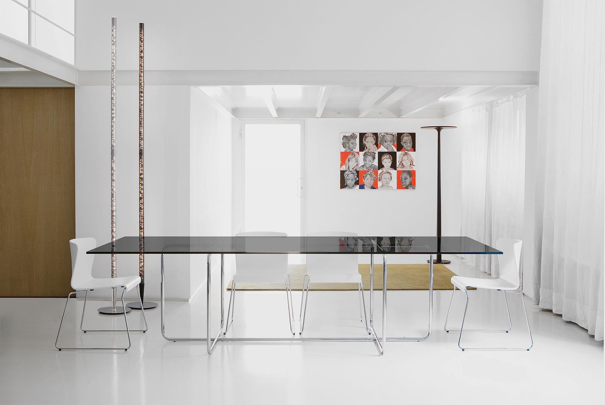https://a.1stdibscdn.com/00209-xp-crystal-dining-table-by-sphaus-for-sale-picture-3/f_12192/f_426929721733959115444/002_09_light_smoked_chrome_hal_2000x1337_master.jpg