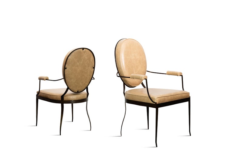 https://a.1stdibscdn.com/hand-forged-iron-and-leather-chair-in-the-of-style-andre-arbus-by-costantini-for-sale/f_25173/f_250817421643803960163/00_Andre_Chair_by_Costantini_org.jpg?width=768