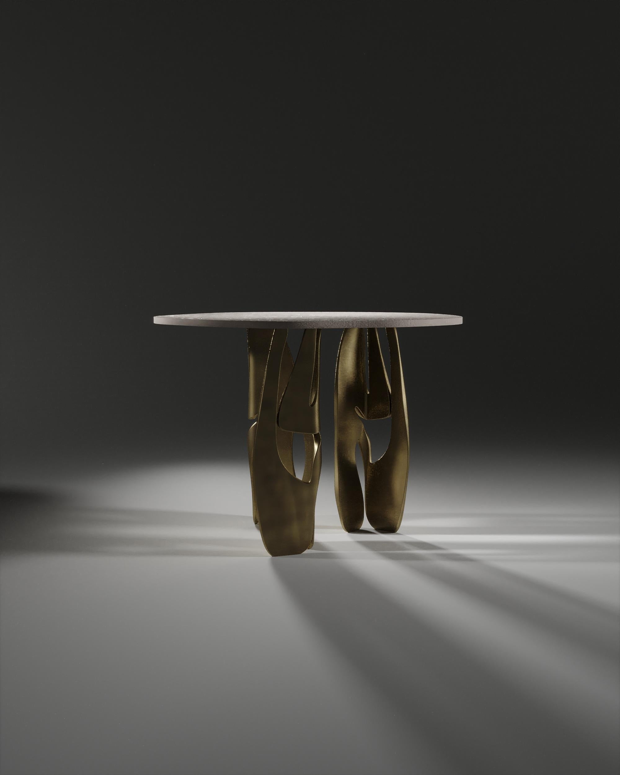 https://a.1stdibscdn.com/shagreen-breakfast-table-with-sculptural-brass-legs-by-r-y-augousti-for-sale-picture-11/f_45491/f_468498521759134736825/00_Interactive_LightMix_18_COMODE_FRONT1030018_master.jpg