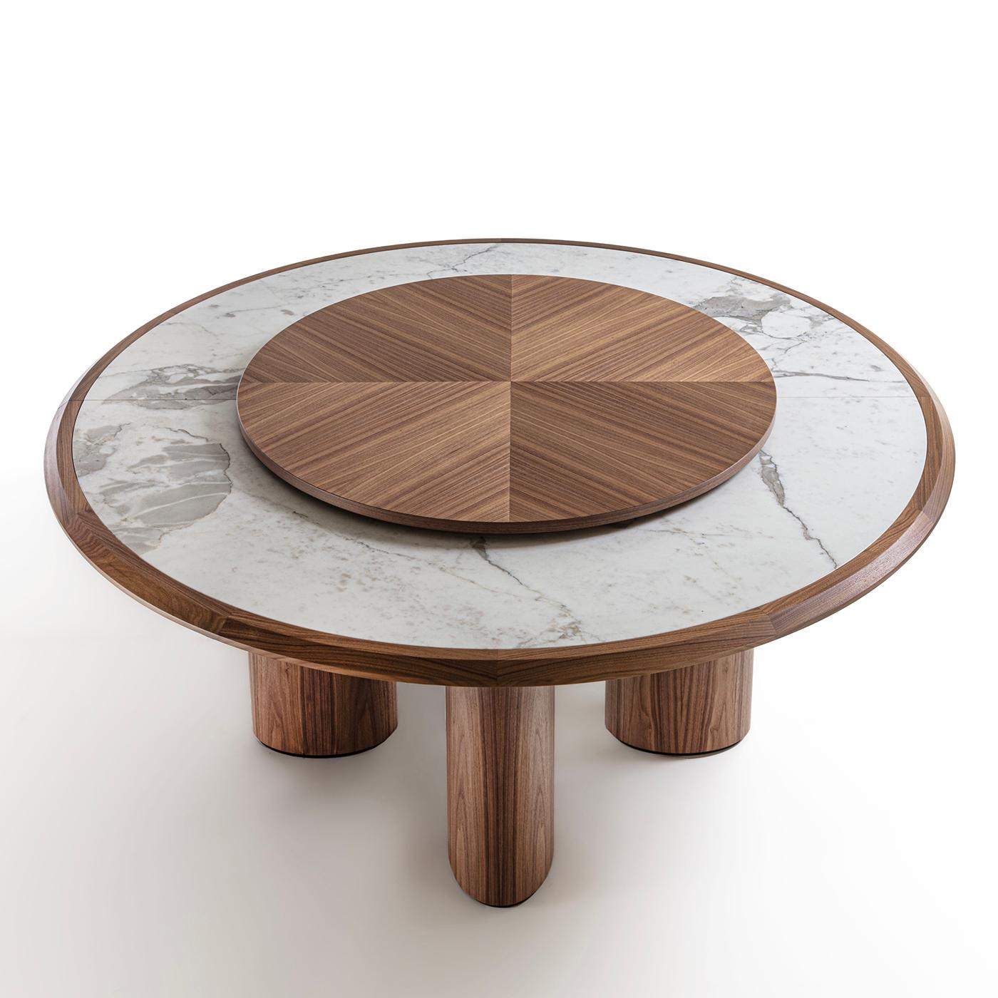 https://a.1stdibscdn.com/diamante-round-canaletto-carrara-marble-table-with-lazy-susan-for-sale-picture-6/f_17062/f_308214521665590599069/_0111_32A0488_master.jpg