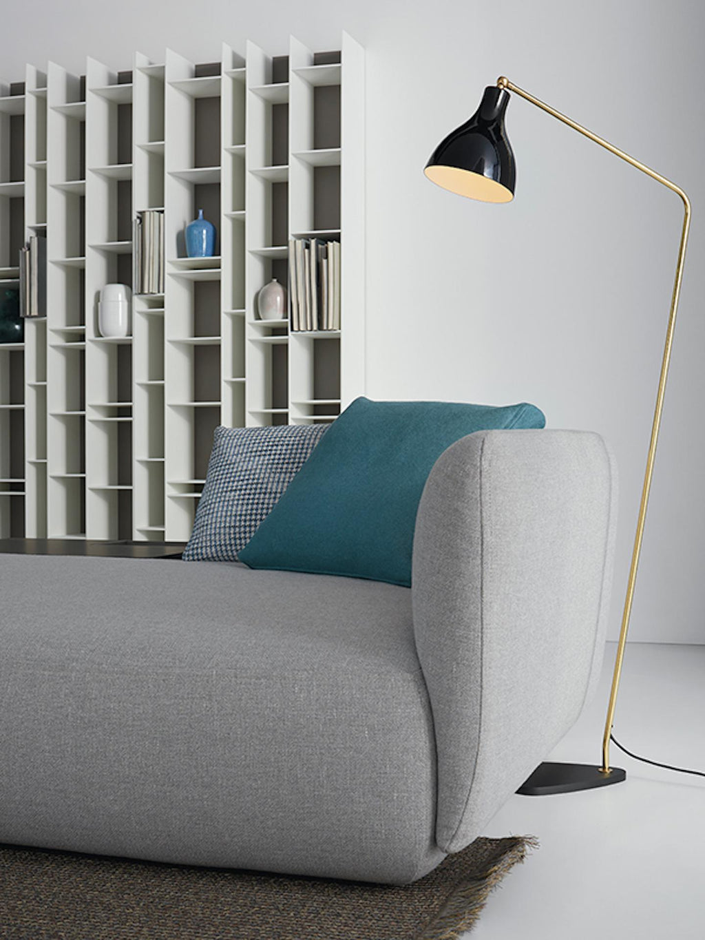 https://a.1stdibscdn.com/mdf-italia-customizable-cosy-modular-sofa-by-francesco-rota-for-sale-picture-8/f_44652/f_354104921690389788678/01709_105_CC_SY_master.jpg
