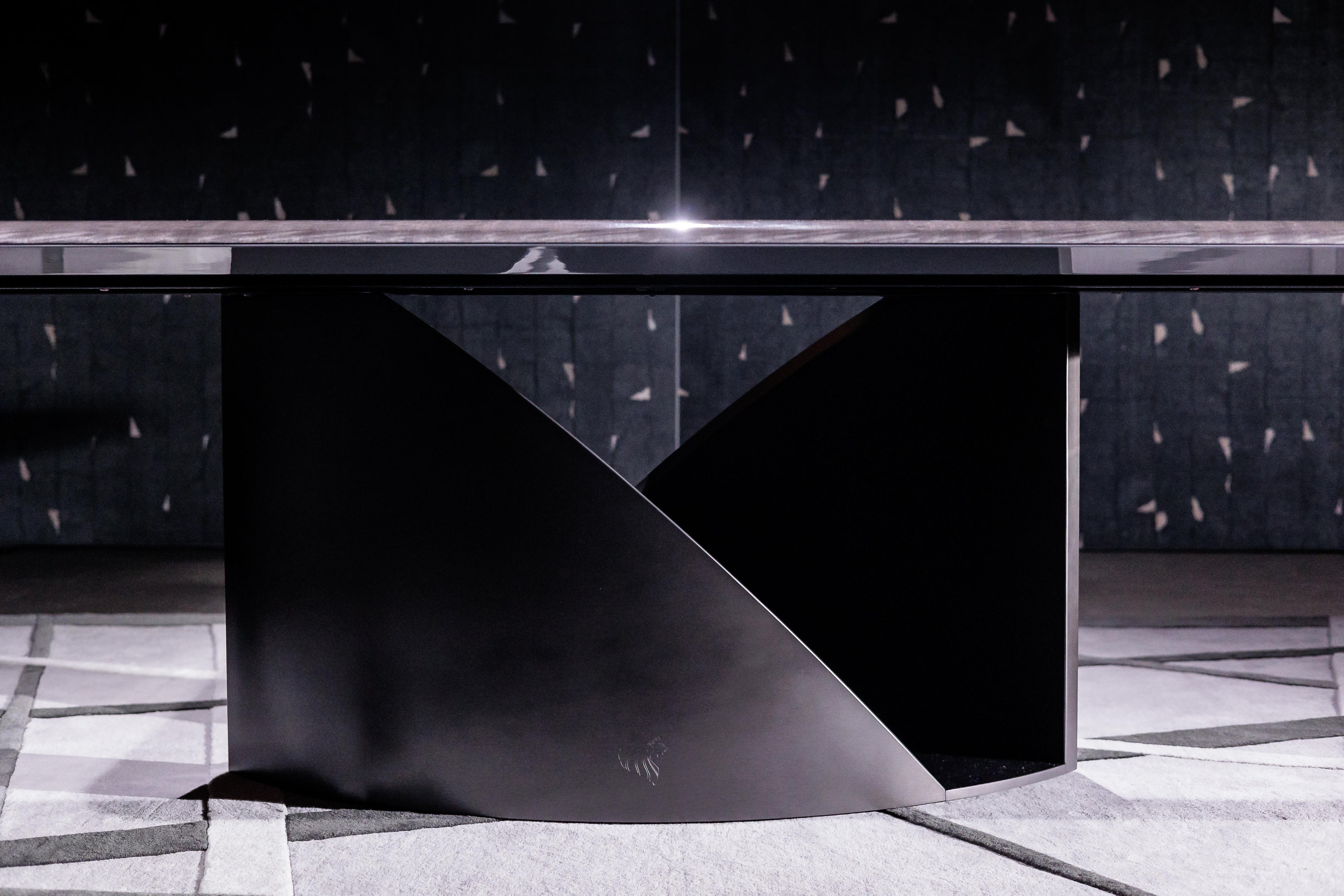 https://a.1stdibscdn.com/italian-rectangular-dining-table-with-black-marble-top-mirage-collection-for-sale-picture-10/f_45442/f_439133921778102214038/018_IN_8979_master.jpg
