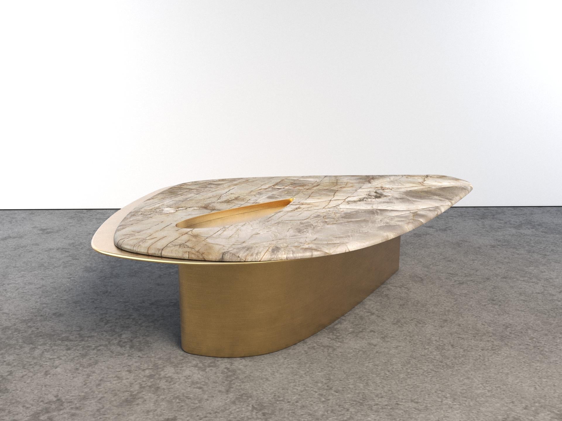 https://a.1stdibscdn.com/feline-iii-calafate-quartzite-and-brass-unique-coffee-table-by-grzegorz-majka-for-sale-picture-9/f_12192/f_448879621746464824392/01_GM_Studio_Feline_III_master.jpg