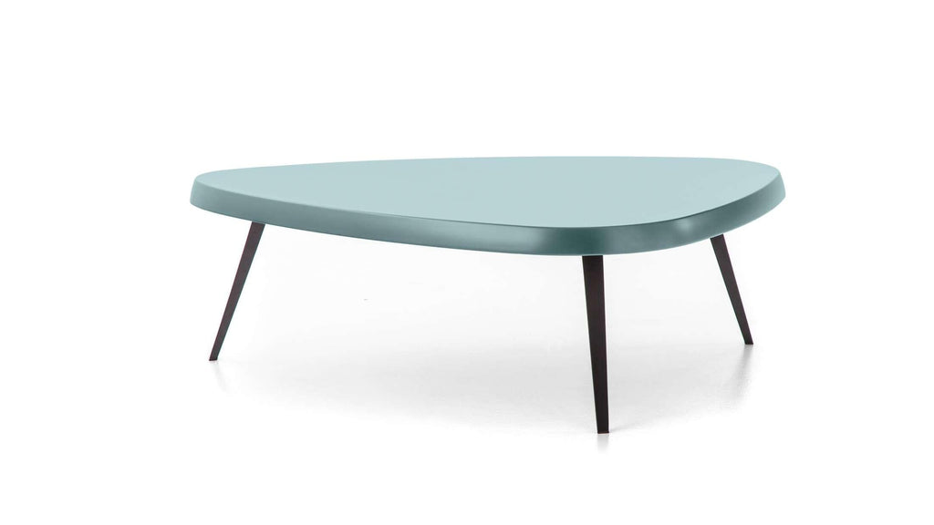 https://a.1stdibscdn.com/charlotte-perriand-527-mexique-table-for-cassina-for-sale-picture-4/f_15912/f_299121521660036159492/01_dettagli_527_mexique_low_table_1_master.jpg