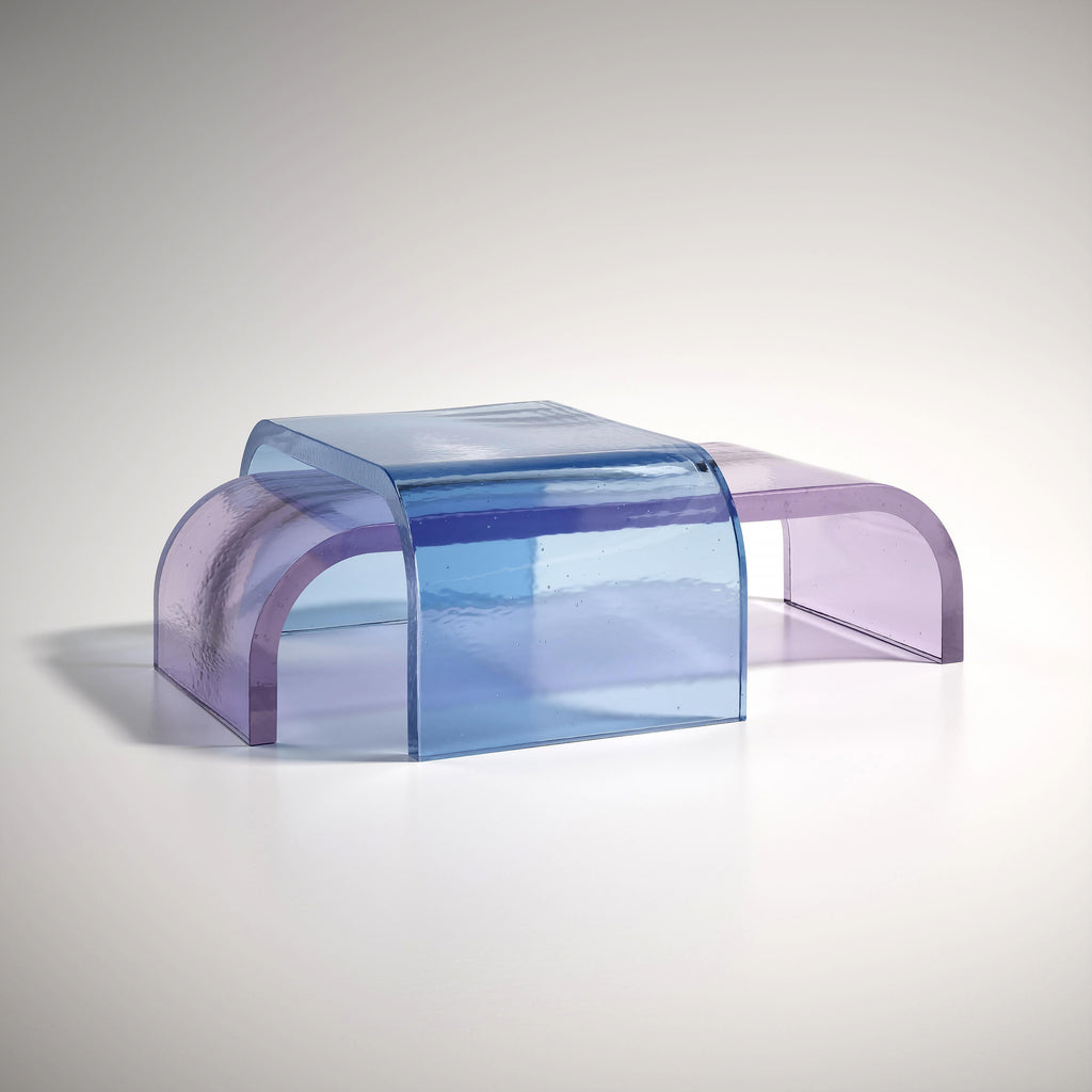 https://a.1stdibscdn.com/itzel-transparent-and-etched-kiln-cast-glass-coffee-table-set-by-fredjuul-for-sale-picture-6/f_22063/f_386562421709301490624/01_master.jpg