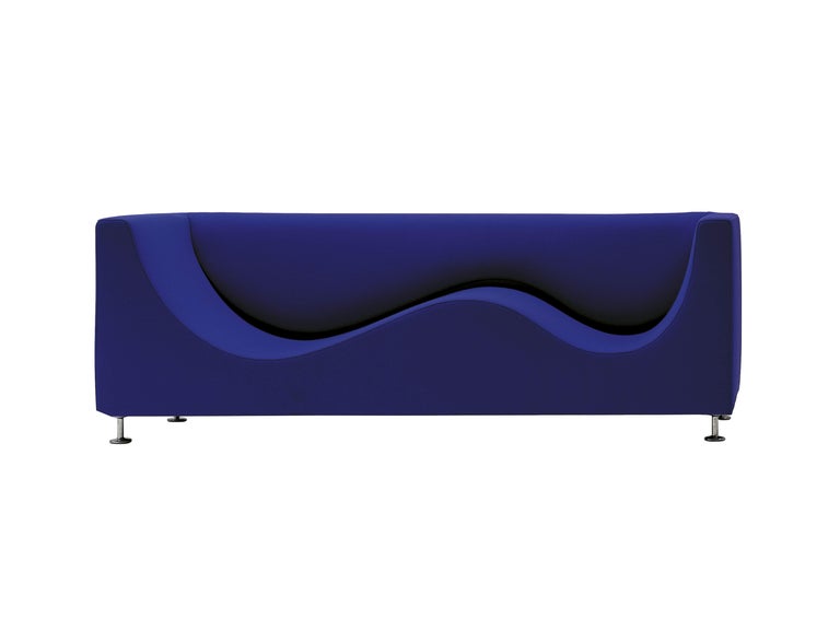 https://a.1stdibscdn.com/three-sofa-de-luxe-sofa-sofa-with-armrest-by-jasper-morrison-for-cappellini-for-sale-picture-6/f_16392/f_491479321773080565718/01_three_sofa_de_luxe_master.jpg?width=768