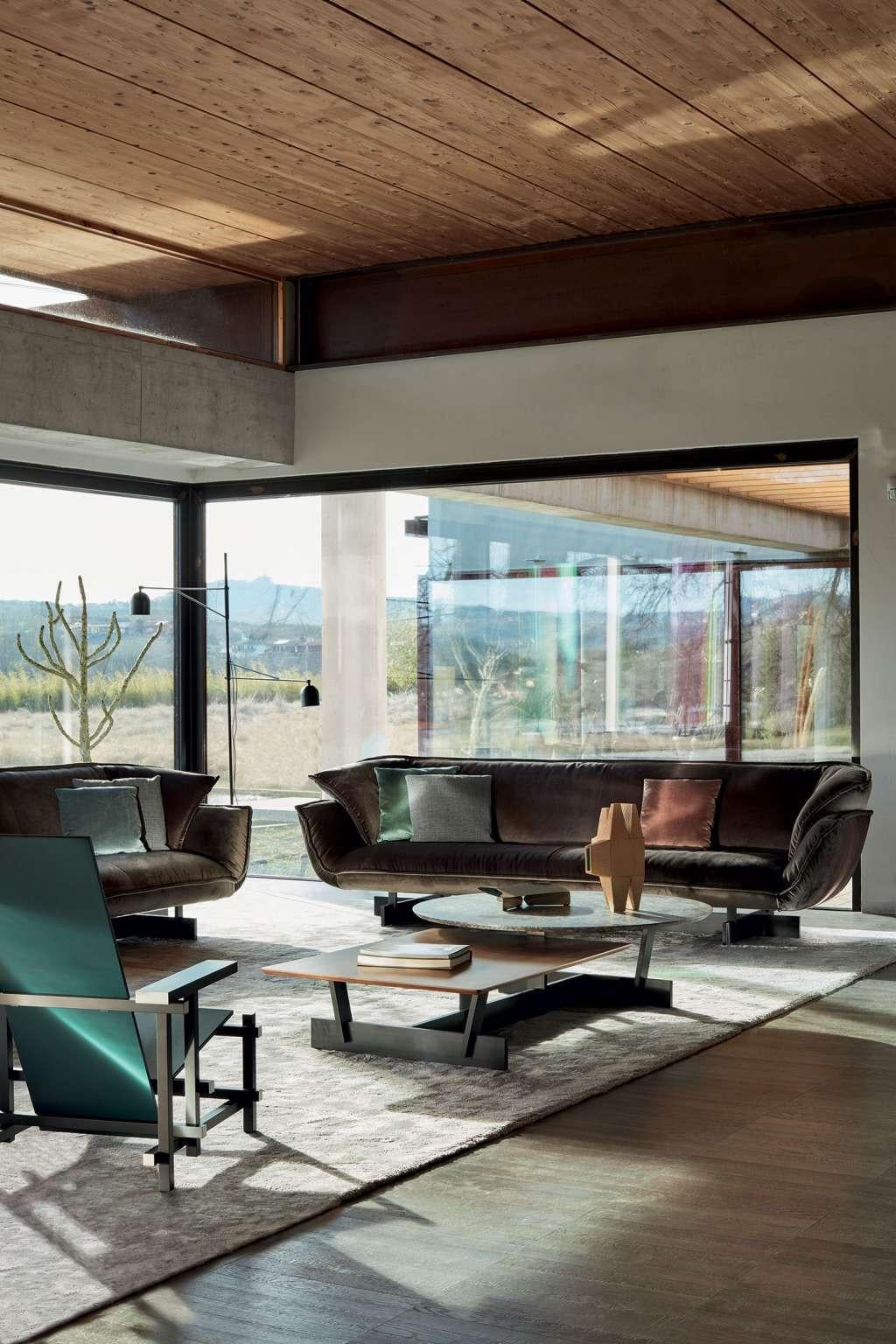 https://a.1stdibscdn.com/patricia-urquiola-beam-sofa-by-cassina-for-sale-picture-2/f_14272/f_295357721657619336175/02_ambienti_550_beam_sofa_system_divani_2__master.jpeg