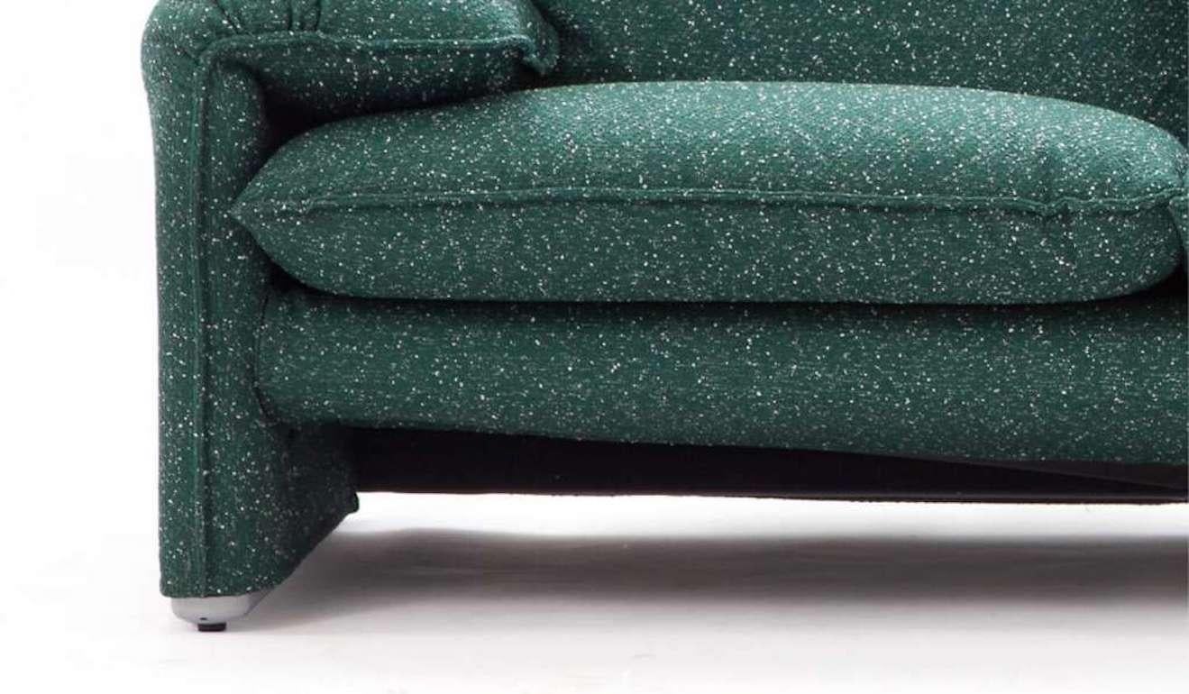 https://a.1stdibscdn.com/vico-magistretti-maralunga-40s-sofa-for-cassina-italy-for-sale-picture-3/f_15912/f_350735121700832933607/02_caratteristiche_675_maralunga_40s_master.jpeg