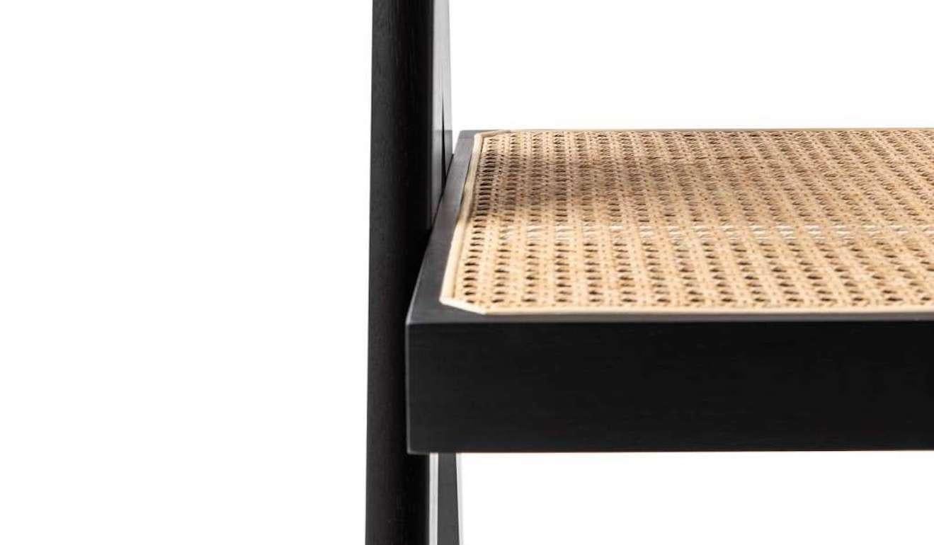 https://a.1stdibscdn.com/pierre-jeanneret-055-capitol-complex-chair-for-cassina-italy-2022-for-sale-picture-3/f_15912/f_297409021661601349664/02_caratteristichecapitol_complex_chair_master.jpeg