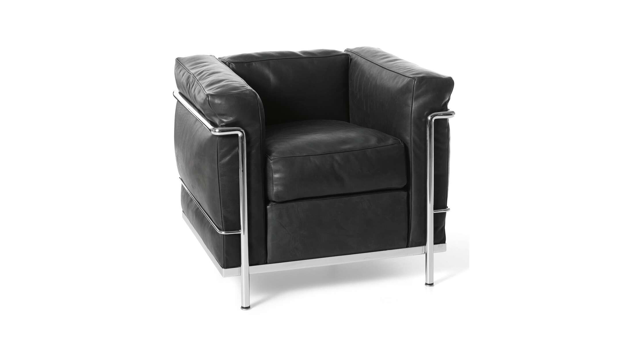 https://a.1stdibscdn.com/le-corbusier-jeanneret-charlotte-perriand-lc2-poltrona-armchair-for-cassina-for-sale-picture-6/f_15912/f_298589421659628840203/02_dettagli_002_lc2_armchair_armchair_2_master.jpg