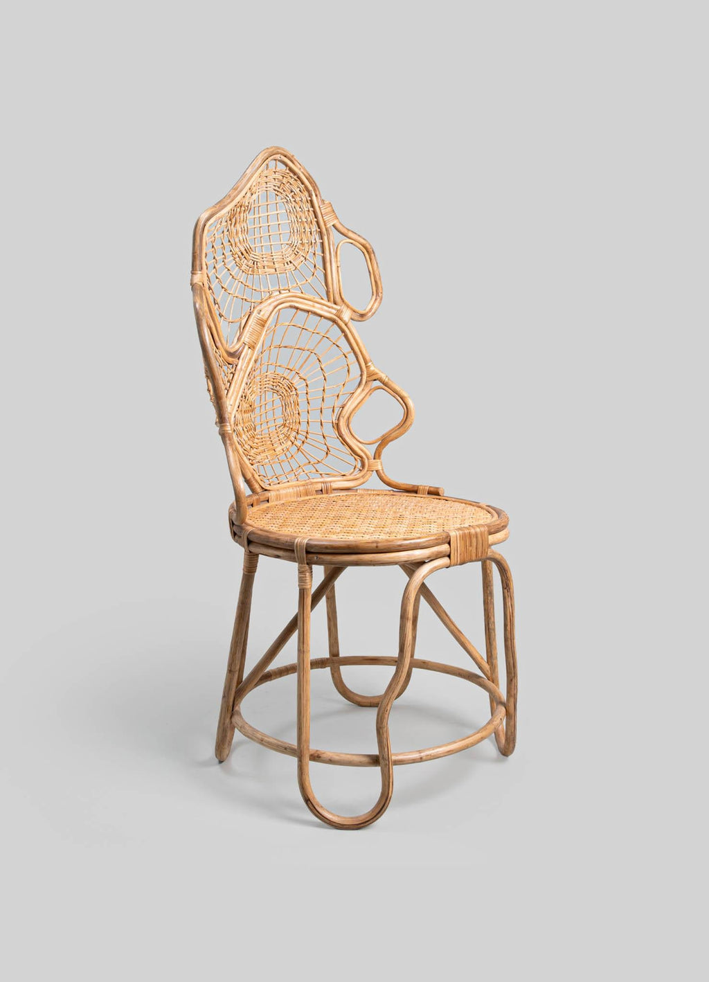 https://a.1stdibscdn.com/chakra-chair-tall-viya-by-vikram-goyal-for-sale-picture-3/f_89622/f_422056021730975419326/02_master.jpg