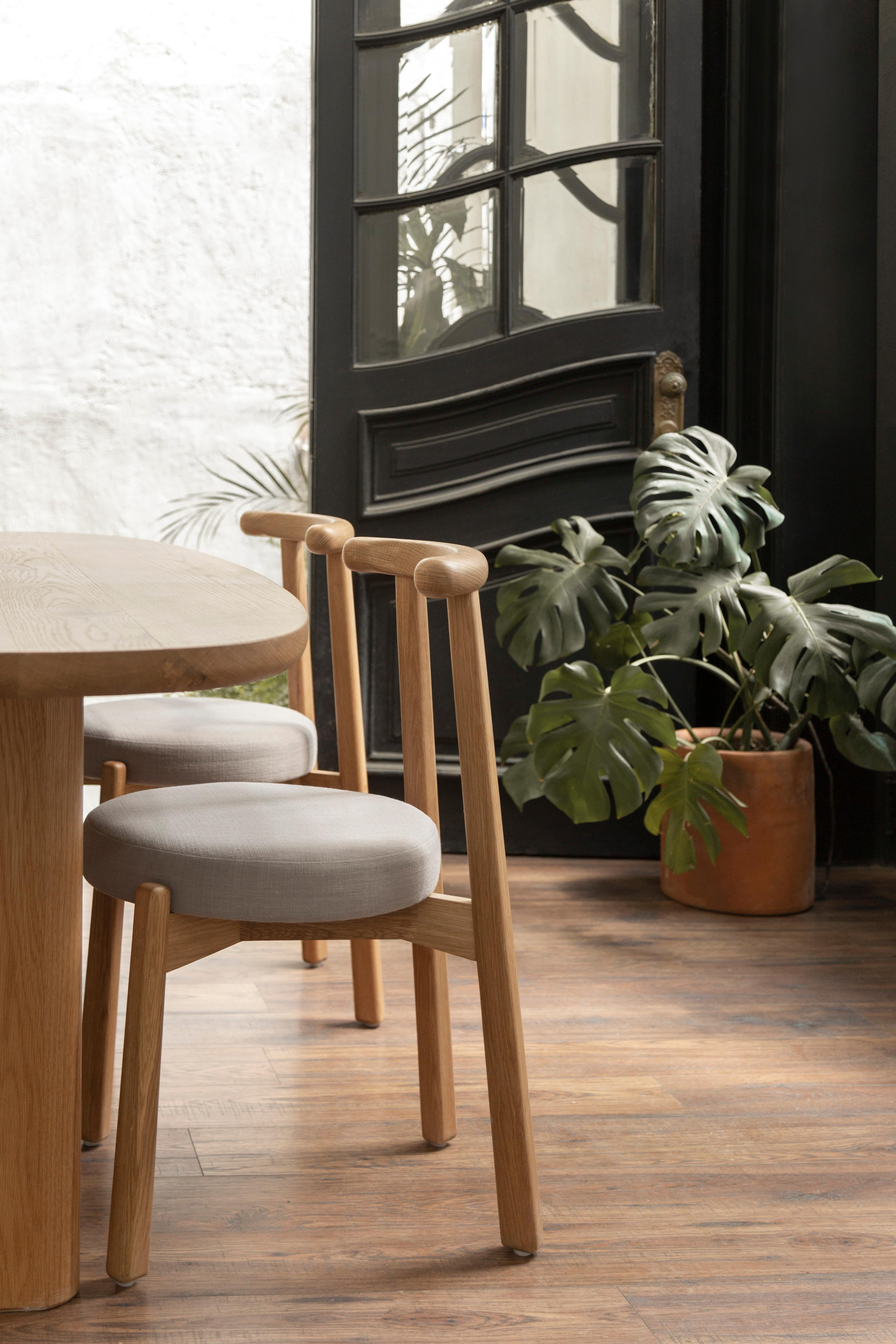 https://a.1stdibscdn.com/de-la-paz-dining-table-white-oak-contemporary-mexican-design-for-sale-picture-5/f_38111/f_226661721635218371729/034_ALUM_G_LVEZ_ALUM_G_LVEZ__master.JPG