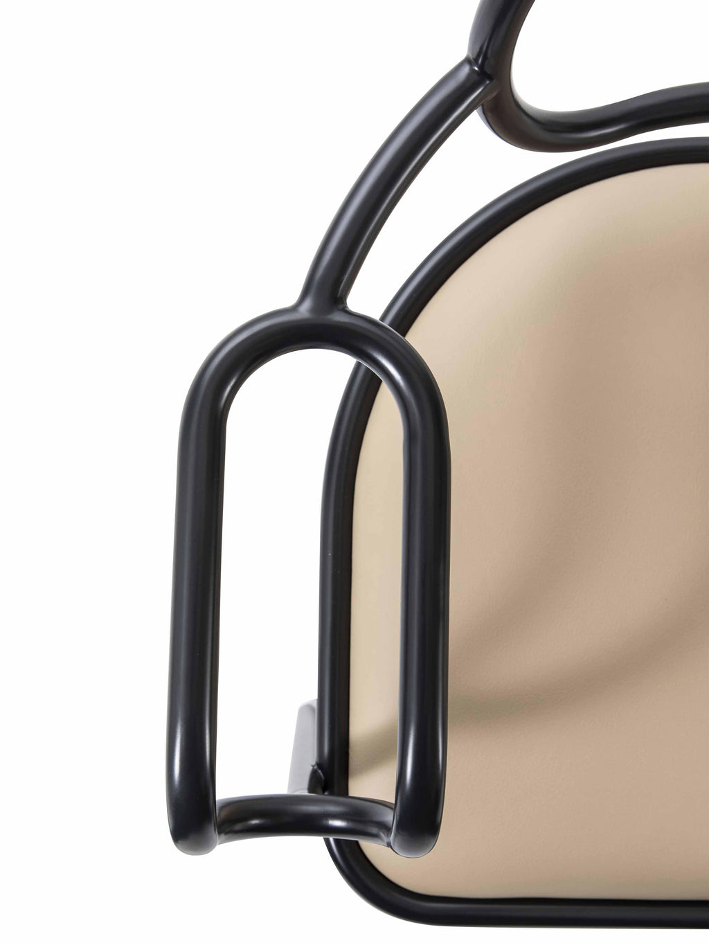 https://a.1stdibscdn.com/01-chair-with-fixed-cover-in-leather-by-shiro-kuramata-for-cappellini-for-sale-picture-4/f_16392/f_491504921773090033524/03_01_chair_master.jpg
