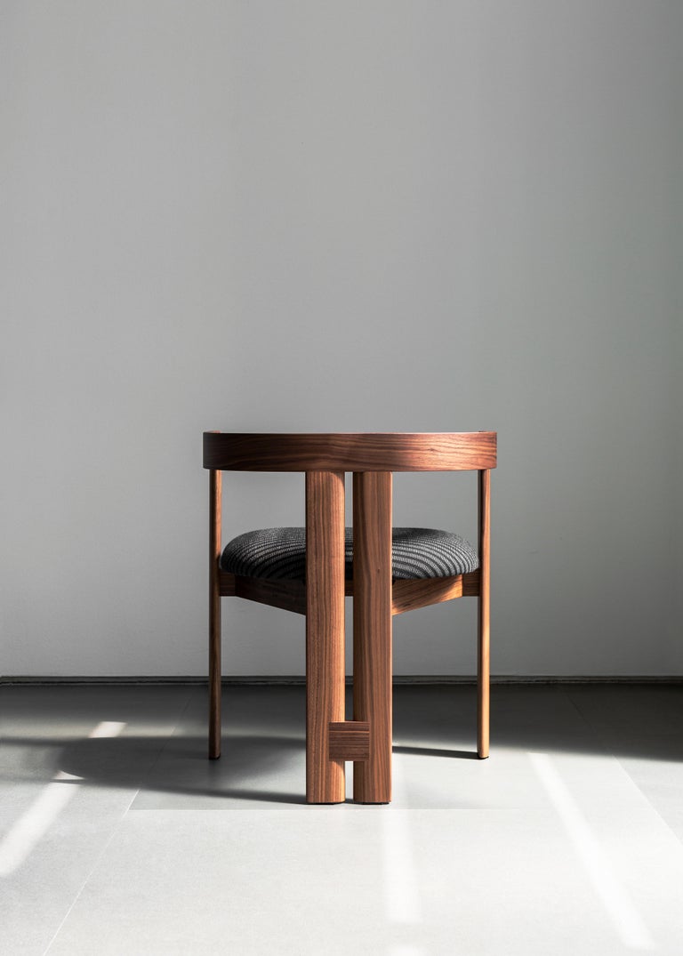 https://a.1stdibscdn.com/tacchini-pigreco-chair-designed-by-tobia-scarpa-for-sale-picture-4/f_44652/f_254078021632258303286/03_TACCHINI_TOBIASCARPA_PIGRECO_SilviaRivoltella_master.jpg?width=768