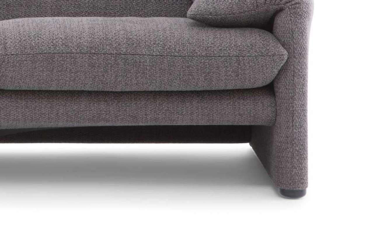 https://a.1stdibscdn.com/vico-magistretti-maralunga-sofa-for-cassina-italy-new-for-sale-picture-4/f_15912/f_372325621700825000479/03_caratteristiche_675_maralunga_master.jpeg