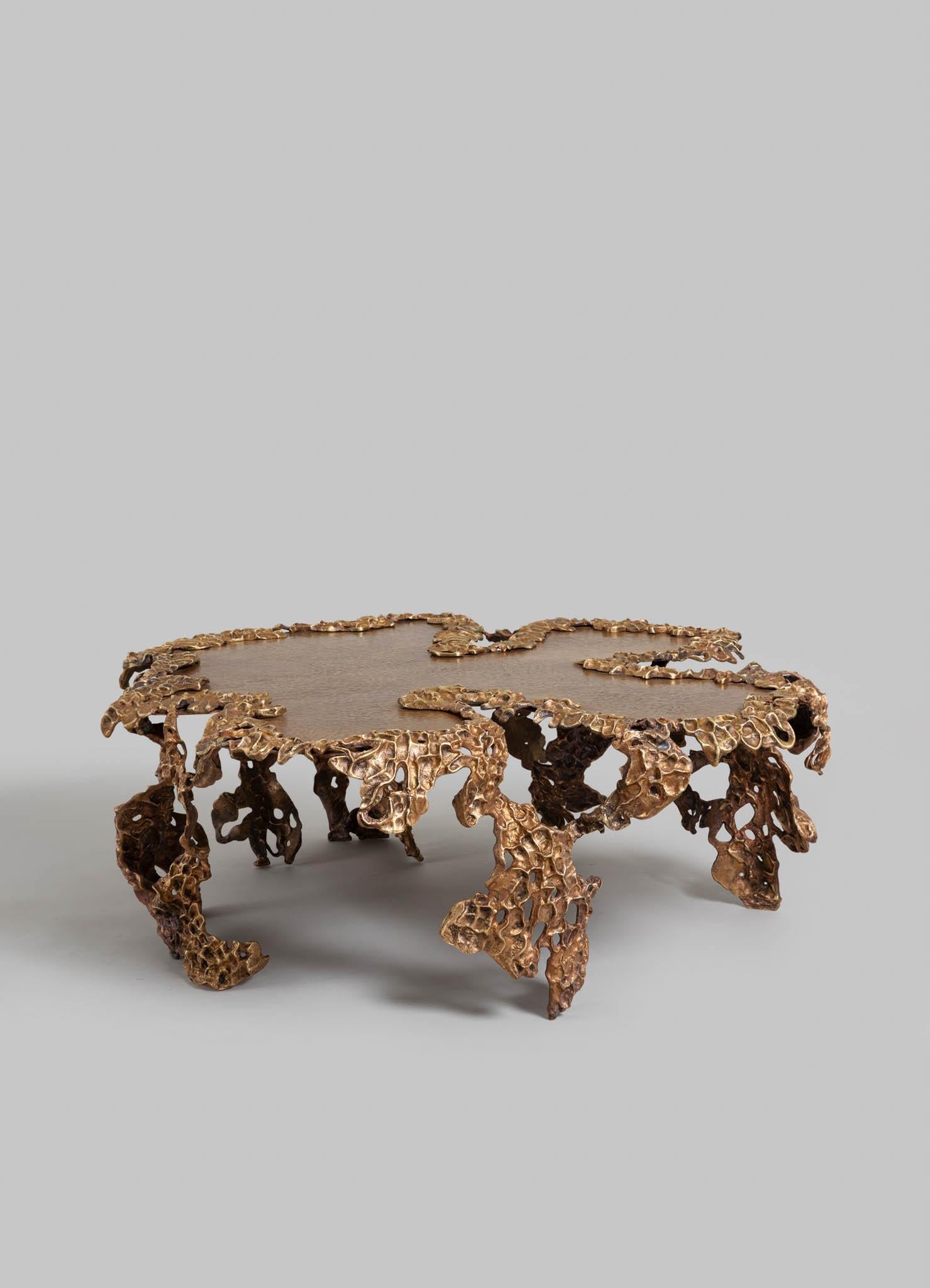 https://a.1stdibscdn.com/saffron-coffee-table-viya-by-vikram-goyal-for-sale-picture-2/f_89622/f_429676721735803990307/03_master.jpg