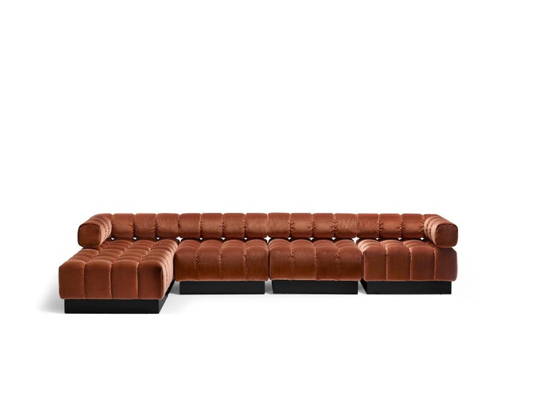 https://a.1stdibscdn.com/customizable-new-and-made-to-order-harvey-probber-deep-tuft-modular-sofa-for-sale-picture-17/f_44652/f_486651421775075511464/03_master.jpeg?width=768