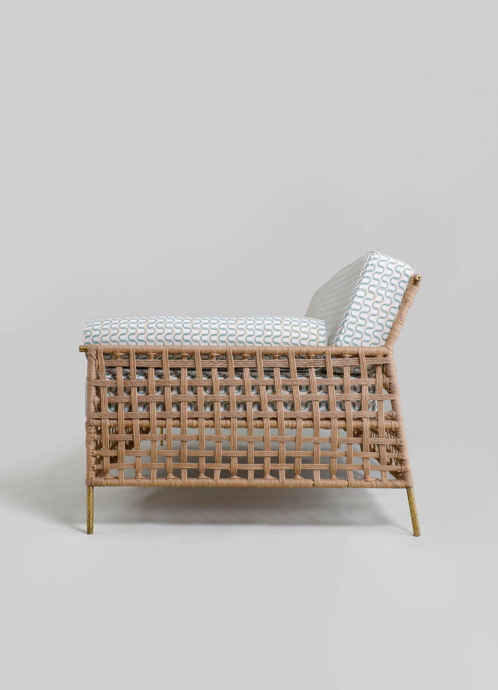 https://a.1stdibscdn.com/twist-knot-natural-two-seater-sofa-in-rope-w-brass-legs-viya-by-vikram-goyal-for-sale-picture-3/56838222/f_480124821766126603975/03_master.jpg