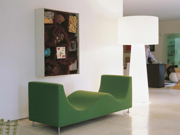 https://a.1stdibscdn.com/three-sofa-de-luxe-sofa-sofa-with-armrest-by-jasper-morrison-for-cappellini-for-sale-picture-4/f_16392/f_491479321773080563850/03_three_sofa_de_luxe_master.jpg?width=768