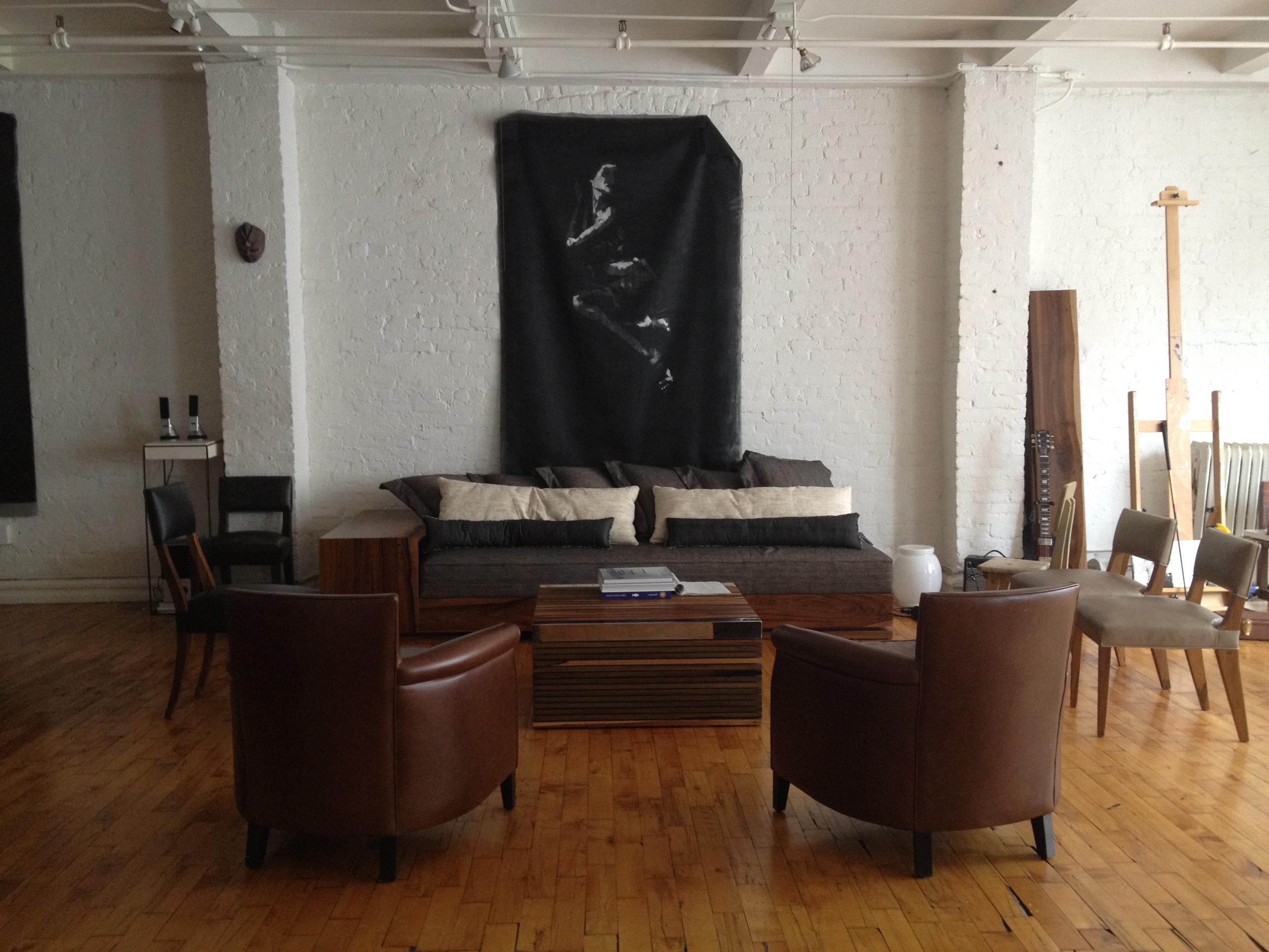 https://a.1stdibscdn.com/patone-custom-modern-sofa-in-rosewood-with-shelving-from-costantini-for-sale-picture-9/f_25173/f_68291531616674421755/04_Patone_Sofa_from_Costantini_master.jpg
