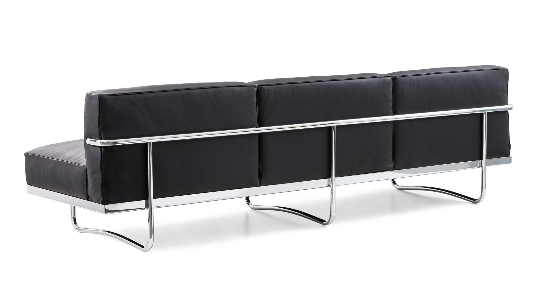 https://a.1stdibscdn.com/le-corbusier-5-canape-sofa-in-black-or-petrol-for-cassina-italy-new-for-sale-picture-3/f_15912/f_350721921688465952367/04_dettagli_005_lc5_sofas_4_master.jpg