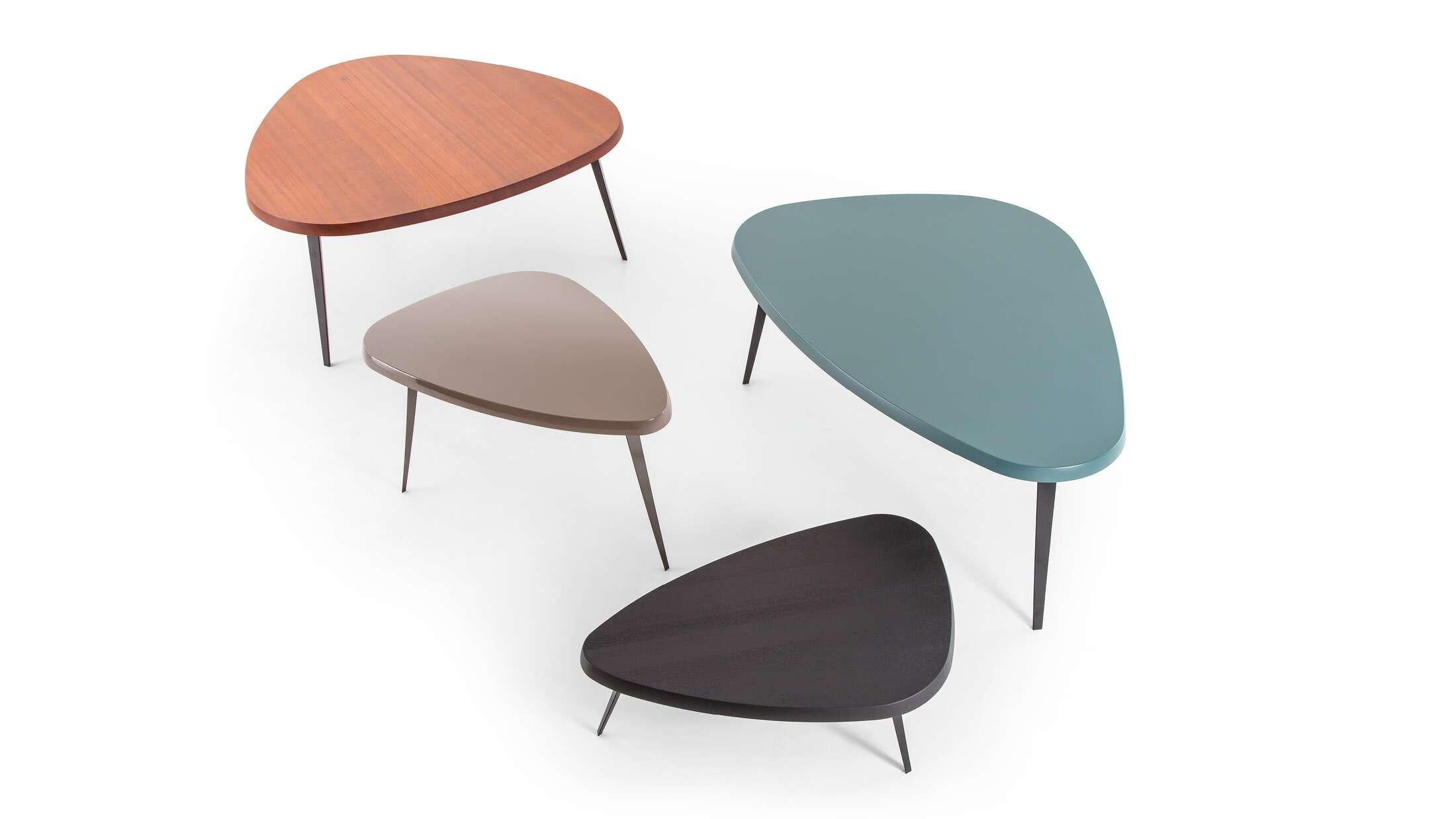 https://a.1stdibscdn.com/charlotte-perriand-527-mexique-table-for-cassina-for-sale-picture-3/f_15912/f_299121521660036159337/04_dettagli_527_mexique_low_table_4_master.jpg