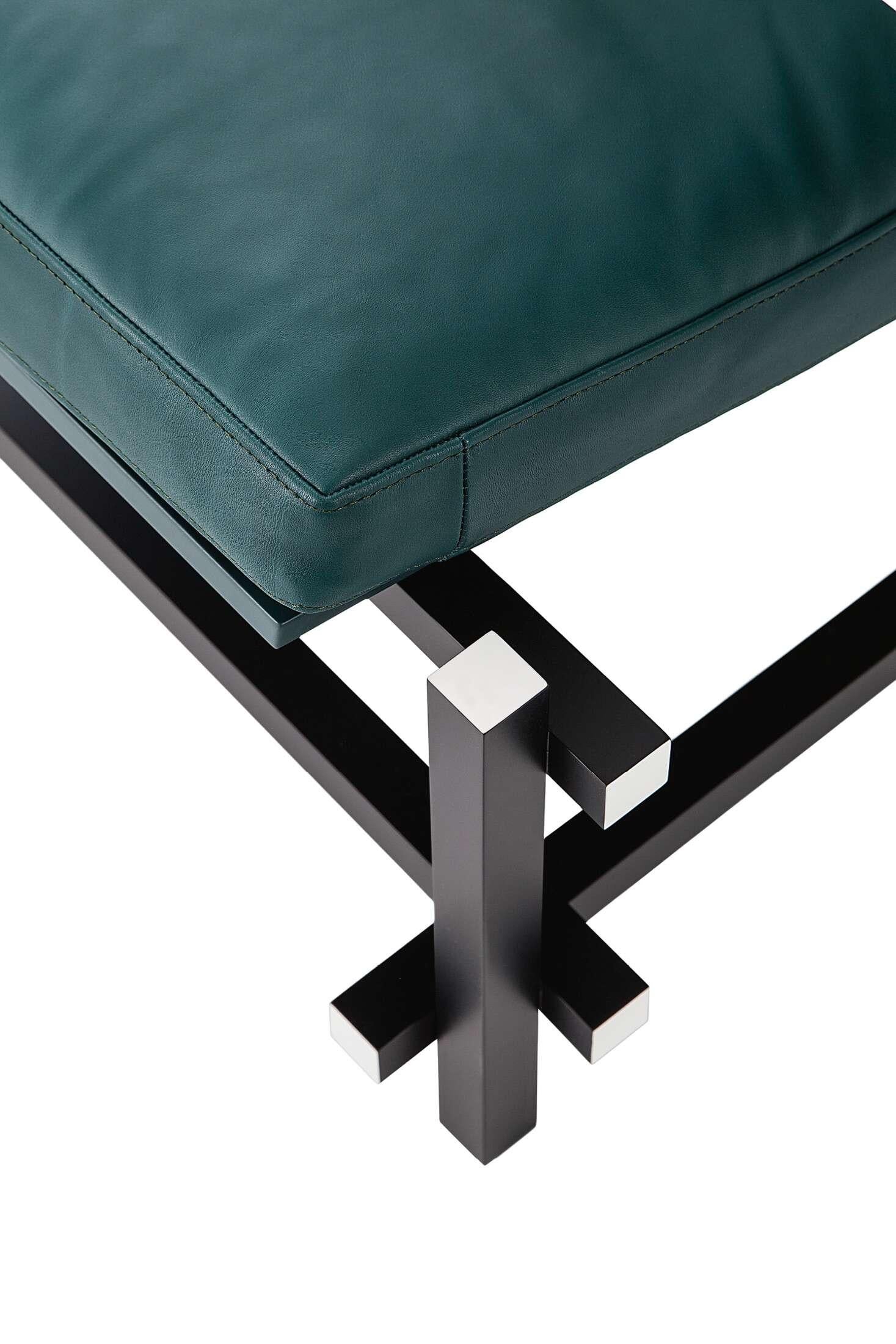 https://a.1stdibscdn.com/gerrit-rietveld-zeilmaker-version-of-black-red-and-blue-for-cassina-italy-2022-for-sale-picture-3/f_15912/f_297832621659107169293/04_dettagli_635_black_red_and_blue_armchair_4_master.jpg
