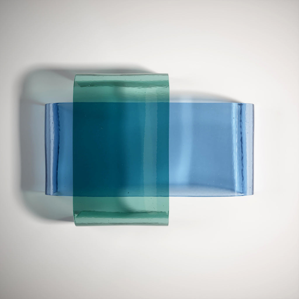 https://a.1stdibscdn.com/itzel-blue-and-purple-colored-kiln-cast-glass-coffee-table-set-by-fredjuul-for-sale-picture-3/f_22063/f_386561621709301318104/04_master.jpg