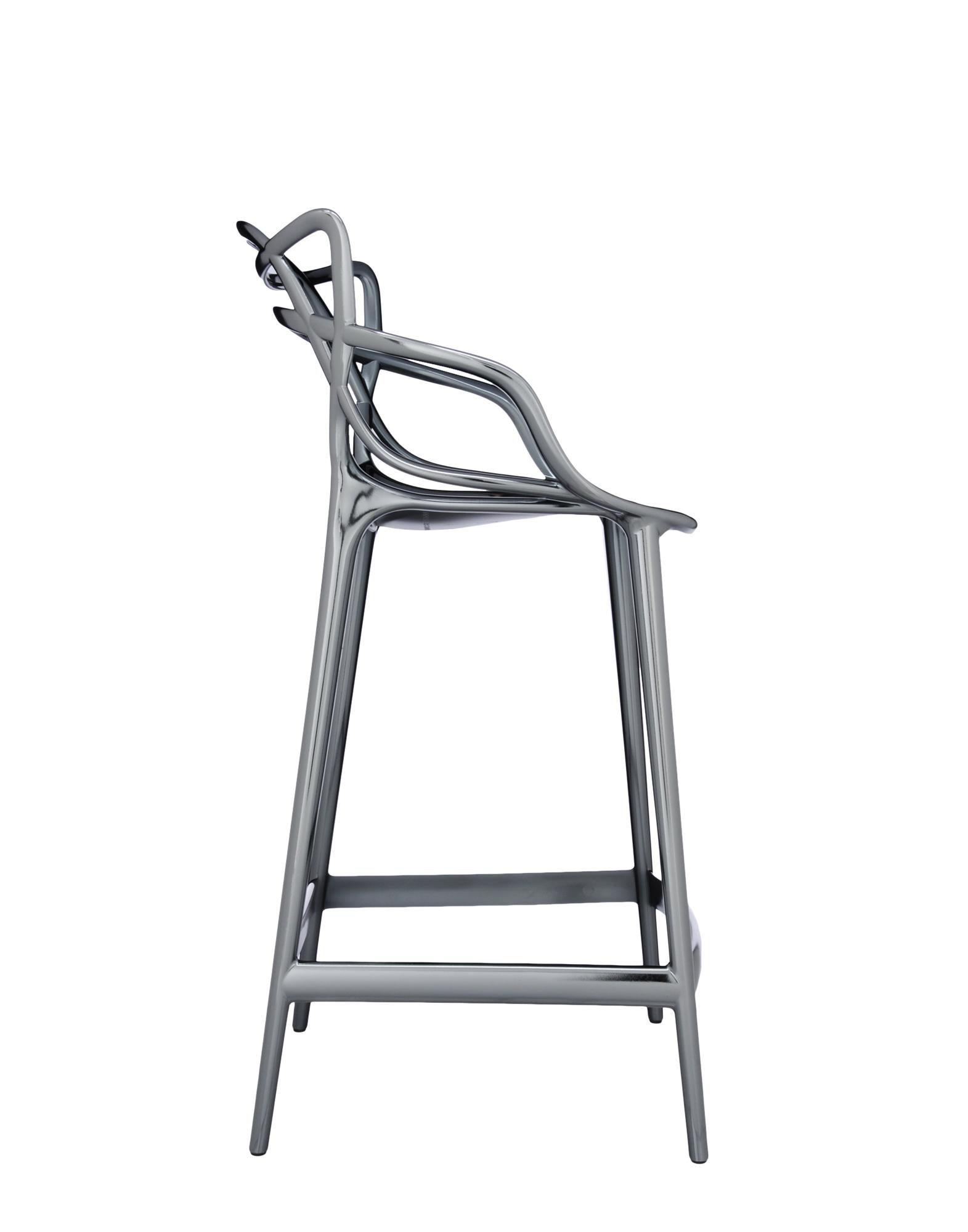 https://a.1stdibscdn.com/kartell-masters-counter-stool-in-titanium-by-philippe-starck-eugeni-quitllet-for-sale-picture-3/f_45362/f_241424221623511430547/05849TT_3_master.jpg