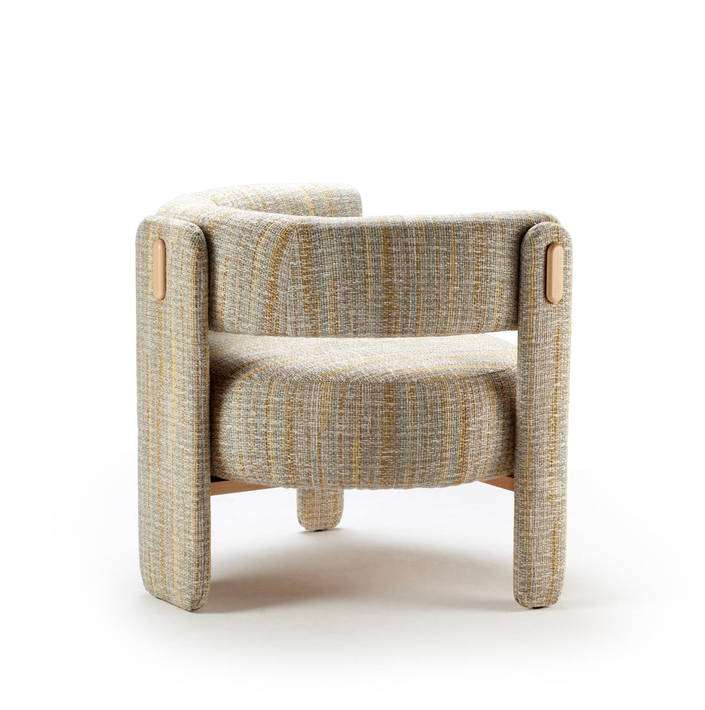 https://a.1stdibscdn.com/choux-armchair-with-bayes-sunshine-fabric-and-natural-wood-applications-for-sale-picture-5/f_40973/f_325751221675700100015/05_master.jpg