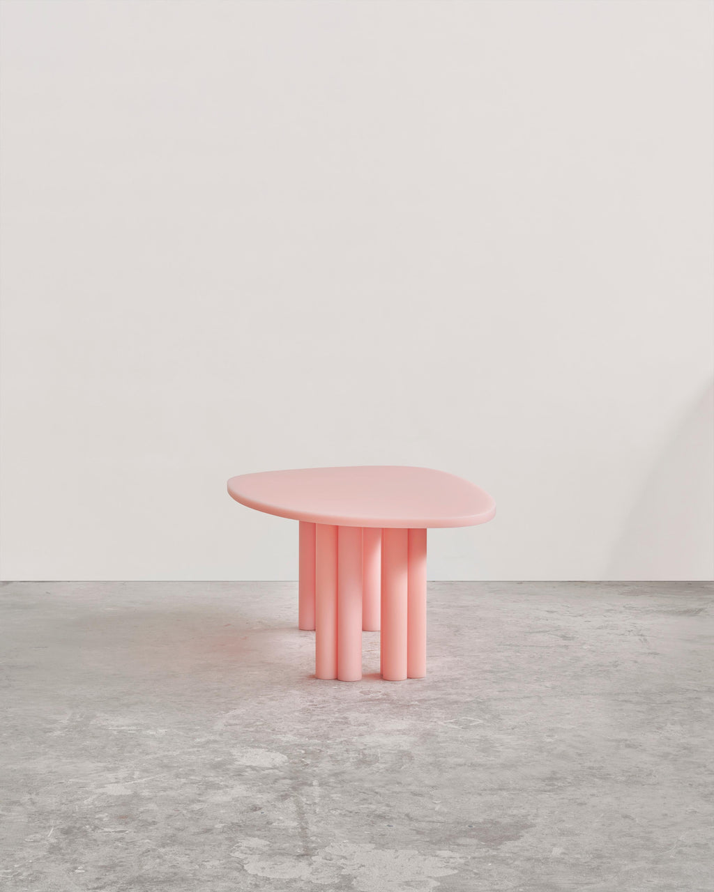 https://a.1stdibscdn.com/contemporary-resin-soap-dining-table-by-sabine-marcelis-matte-salmon-for-sale-picture-10/f_18693/f_290563521654862743147/06052021_SabineMarcelis_SoapTable_005_master.jpg