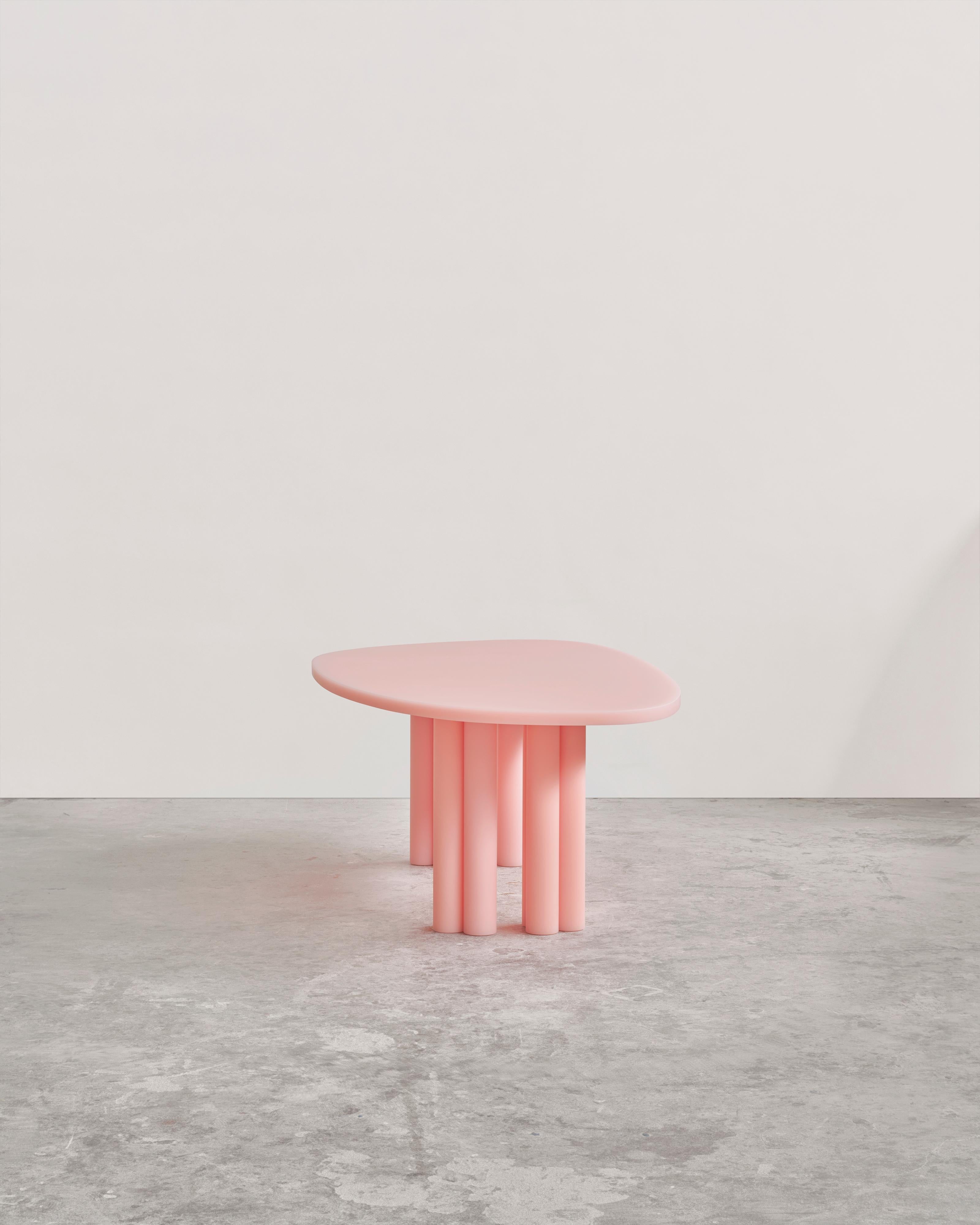 https://a.1stdibscdn.com/contemporary-resin-soap-dining-table-by-sabine-marcelis-matte-salmon-for-sale-picture-10/f_18693/f_290563521654862743147/06052021_SabineMarcelis_SoapTable_005_master.jpg