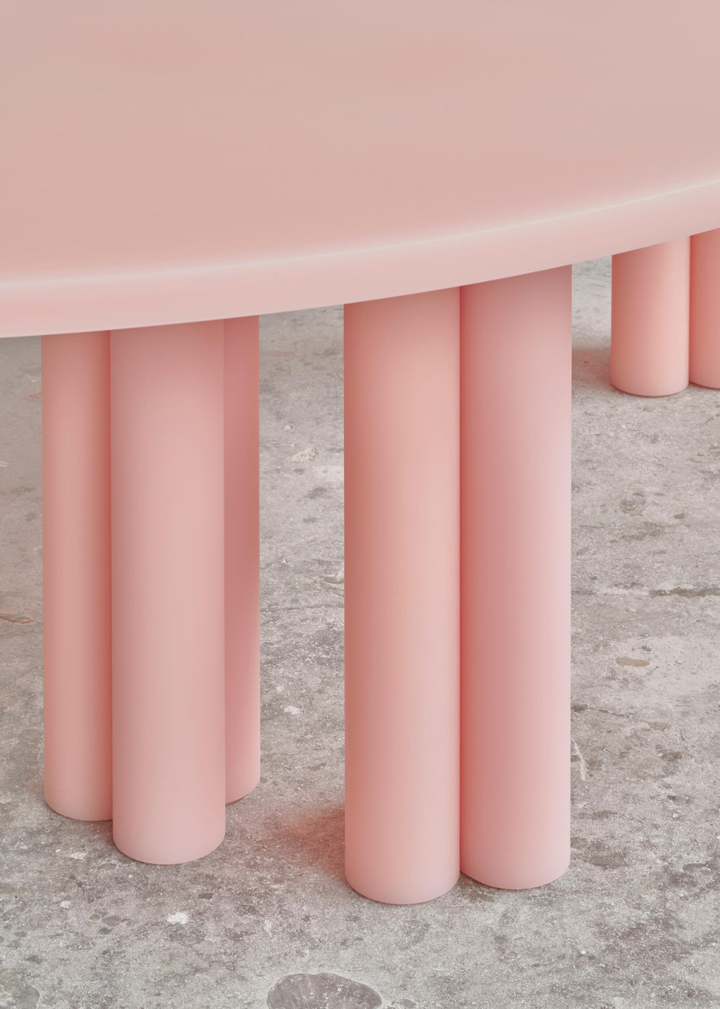 https://a.1stdibscdn.com/contemporary-resin-soap-dining-table-by-sabine-marcelis-matte-salmon-for-sale-picture-2/f_18693/f_290563521654862680029/06052021_SabineMarcelis_SoapTable_010_1_master.jpg