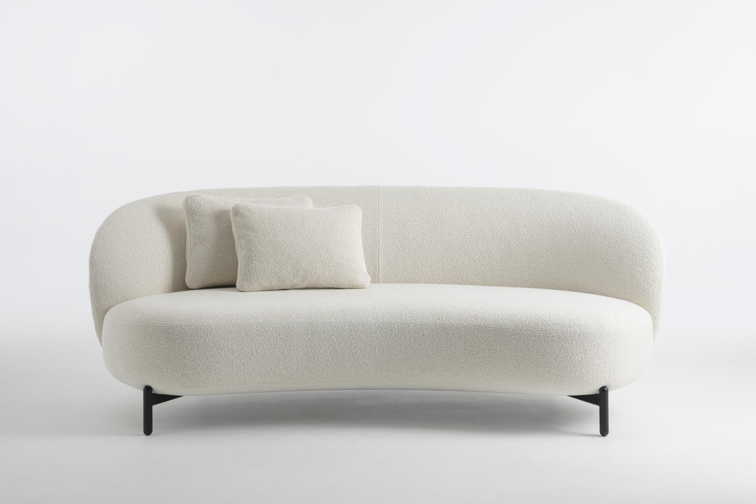 https://a.1stdibscdn.com/kartell-lunam-armchair-by-patricia-urquiola-for-sale-picture-12/f_45362/f_328700621676900193398/06247N1_master.jpg