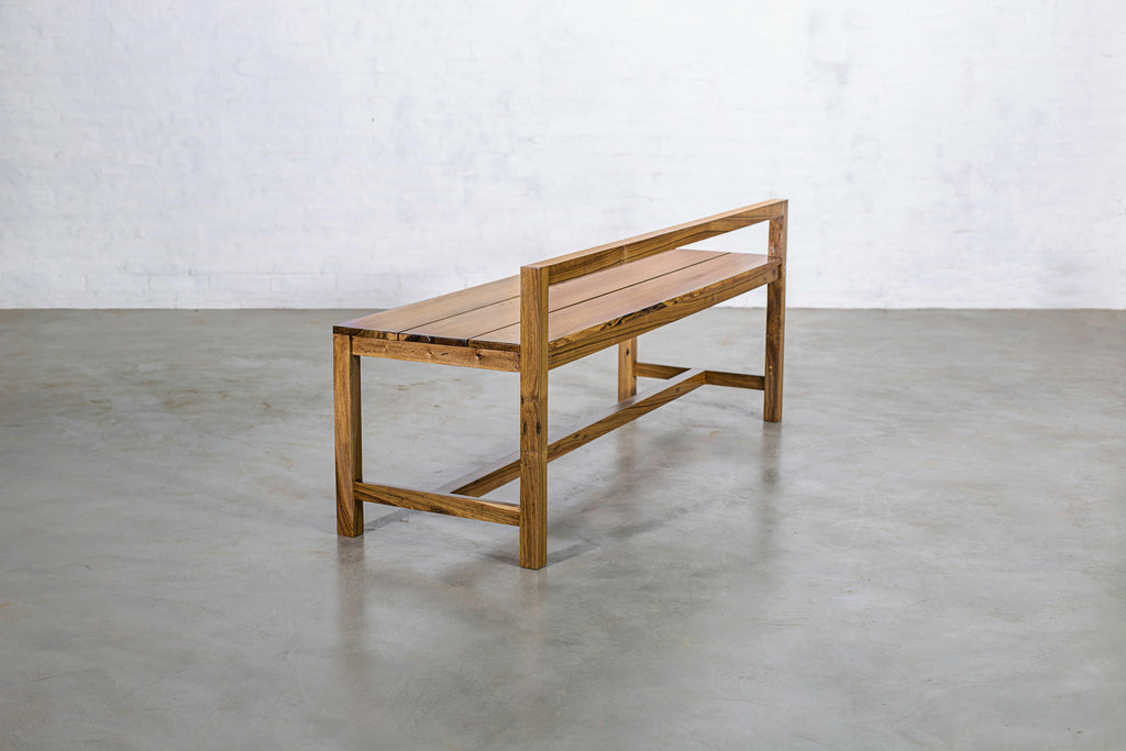 https://a.1stdibscdn.com/modern-solid-argentine-rosewood-outdoor-bench-from-costantini-serrano-for-sale-picture-5/f_25173/1618414035153/06_Serrano_Bench_from_Costantini_master.jpg