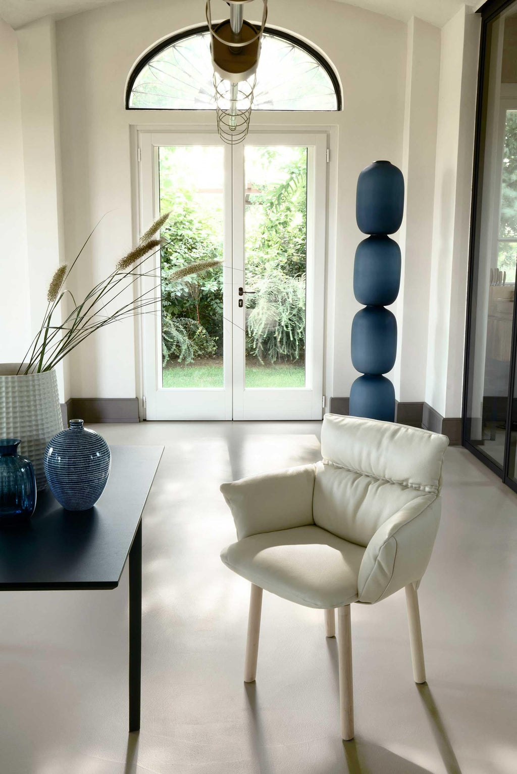 https://a.1stdibscdn.com/ludina-swivel-chair-by-patricia-urquiola-for-cappellini-for-sale-picture-8/f_16392/f_491541721773133902277/06_ludina_master.jpg