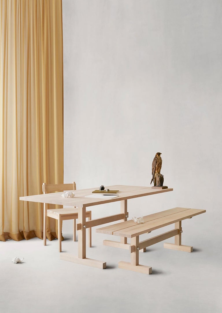 https://a.1stdibscdn.com/gaspard-light-oak-and-brass-dining-table-180-by-eberhart-furniture-for-sale-picture-2/f_12192/f_478572421764947386968/07_13172_master.jpg?width=768