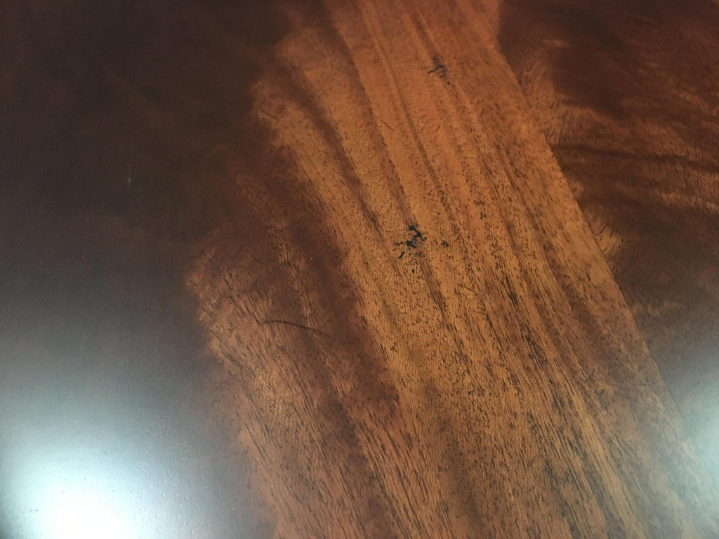 https://a.1stdibscdn.com/60-in-round-mahogany-georgian-style-pedestal-dining-table-by-leighton-hall-for-sale-picture-7/f_44162/f_227264821614449503738/08468F54_794C_4E41_81F9_961B1E94EAB5_master.jpeg