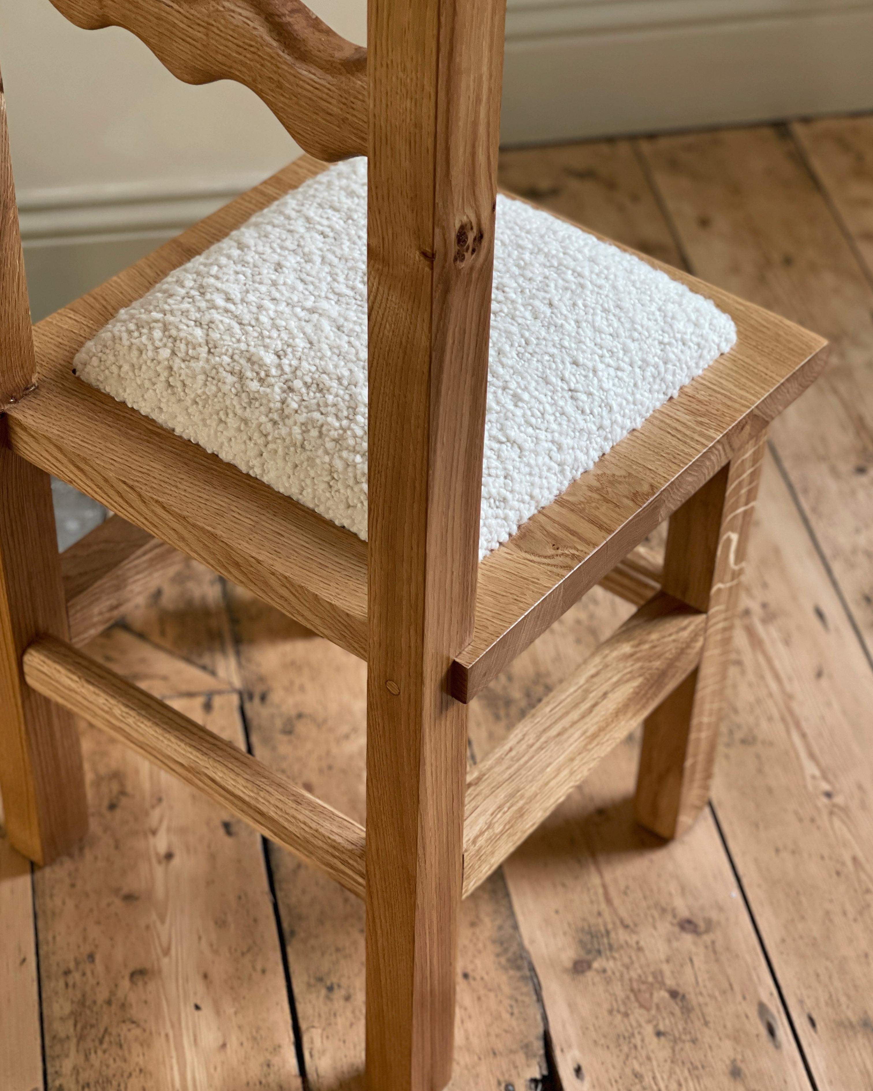https://a.1stdibscdn.com/sunday-chair-oak-and-boucle-for-sale-picture-7/f_85912/f_339068921682013484173/084CADF8_3189_48D7_927C_643424AEF474_master.jpeg
