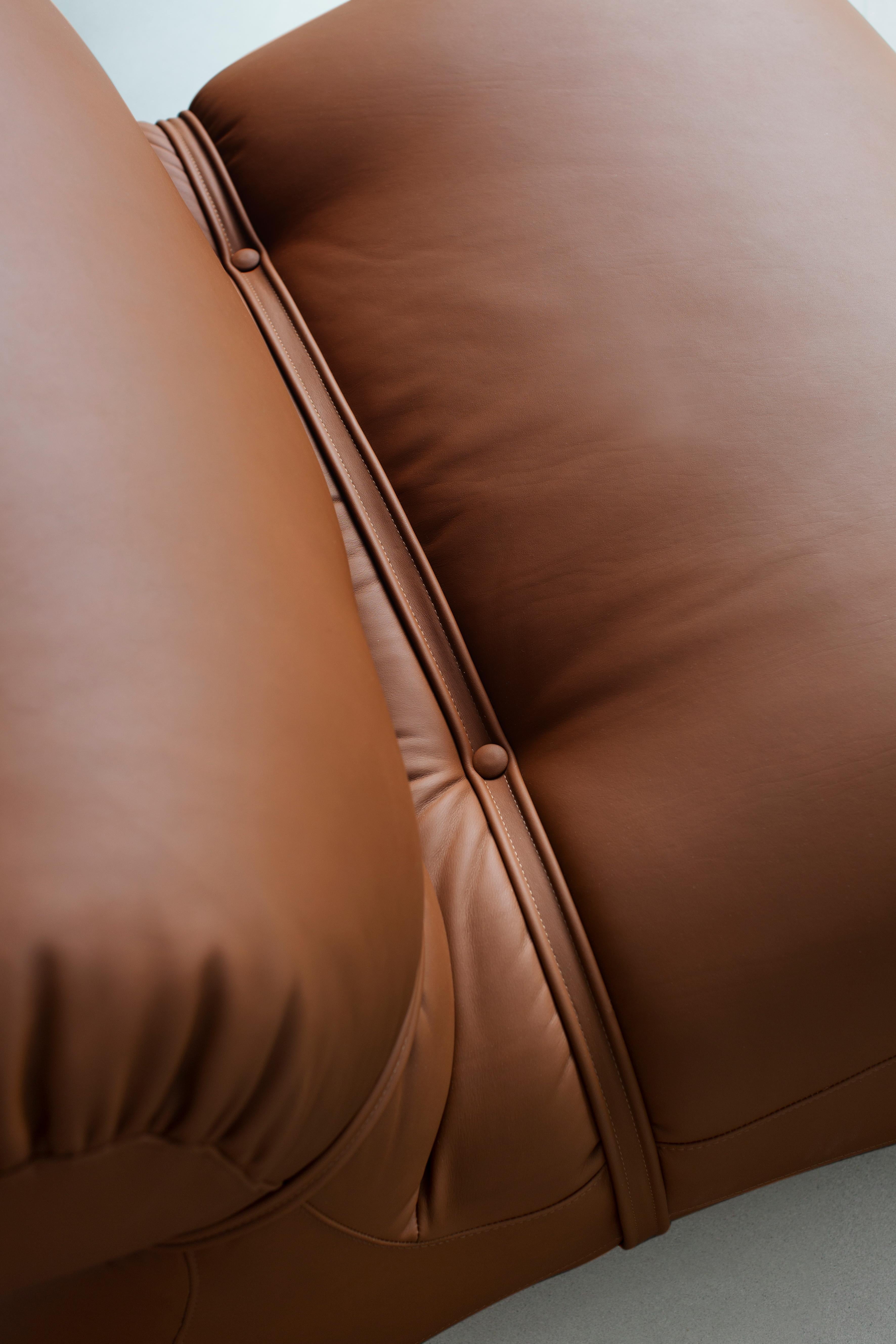 https://a.1stdibscdn.com/tacchini-orsola-sofa-designed-by-gastone-rinaldi-in-com-for-sale-picture-5/f_44652/f_255007021632852971821/08_TACCHINI_GASTONERINALDI_ORSOLA_SilviaRivoltella_master.jpg