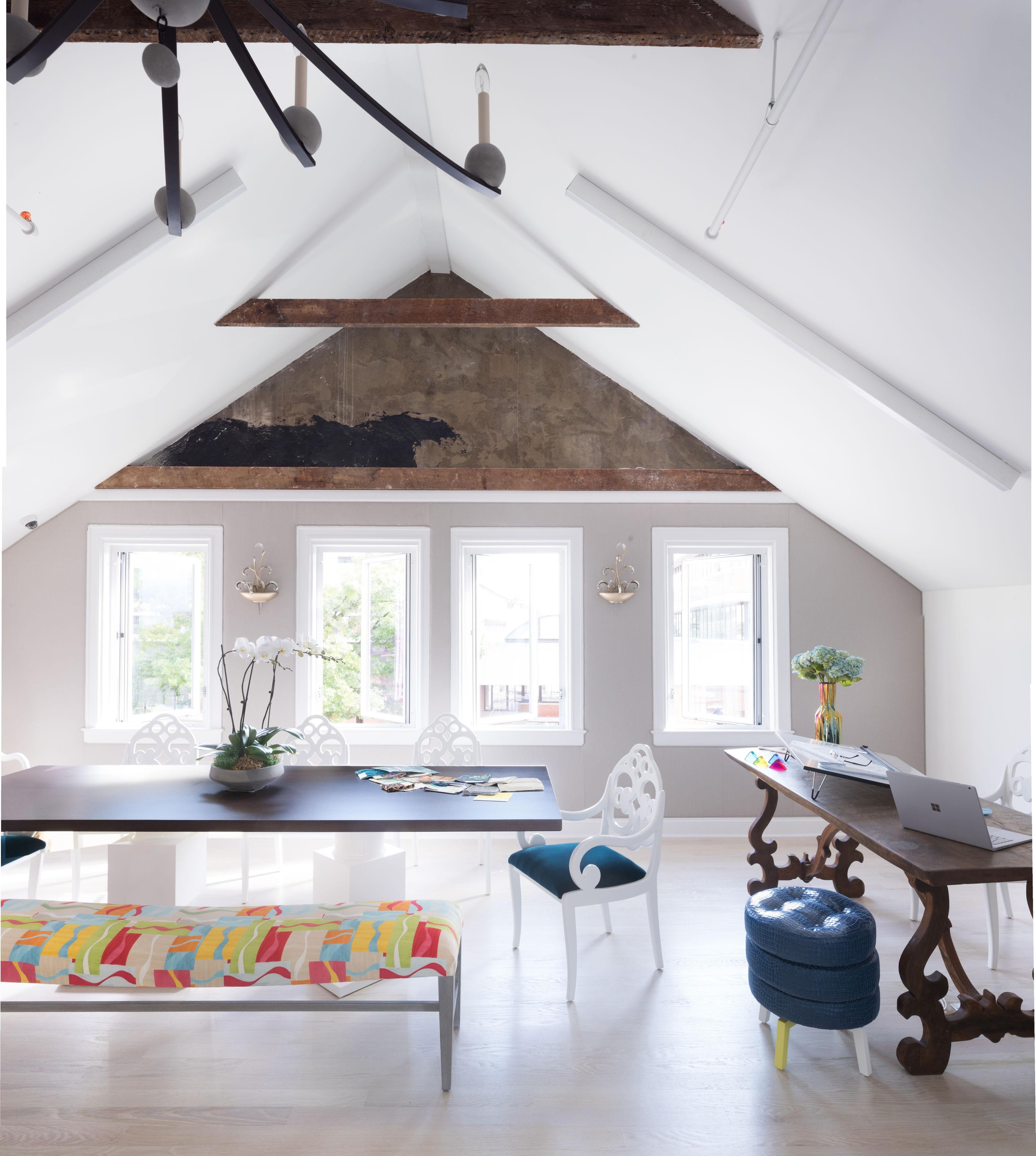 https://a.1stdibscdn.com/large-modern-dining-table-for-sale-picture-6/f_21233/f_117784511554391485864/092518_Tailored_Home_LandinoPhoto_001_master.jpg