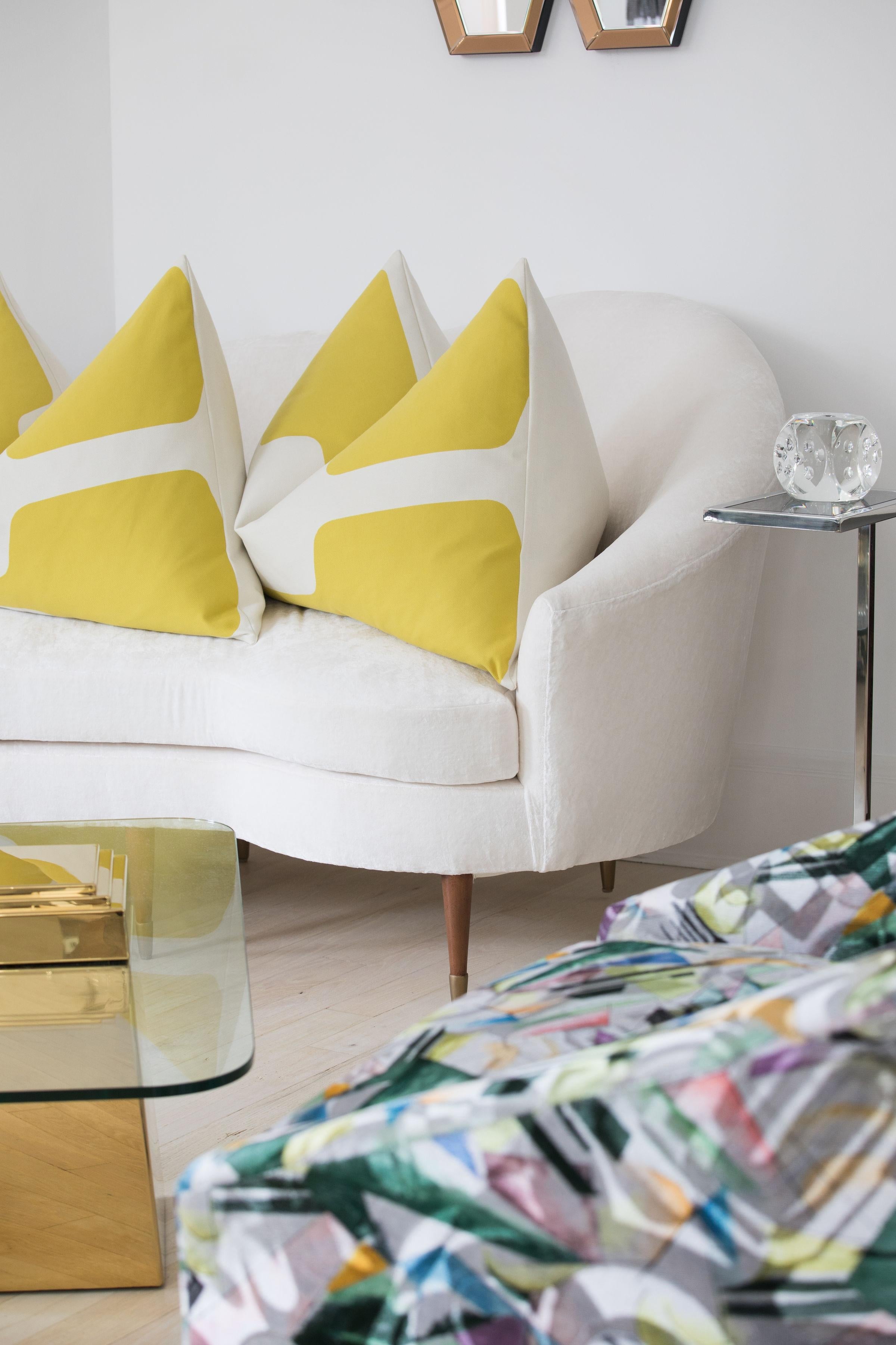 https://a.1stdibscdn.com/large-curved-modern-white-velvet-sofa-for-sale-picture-5/f_21233/f_335280221680020279019/092518_Tailored_Home_LandinoPhoto_031_master.jpeg