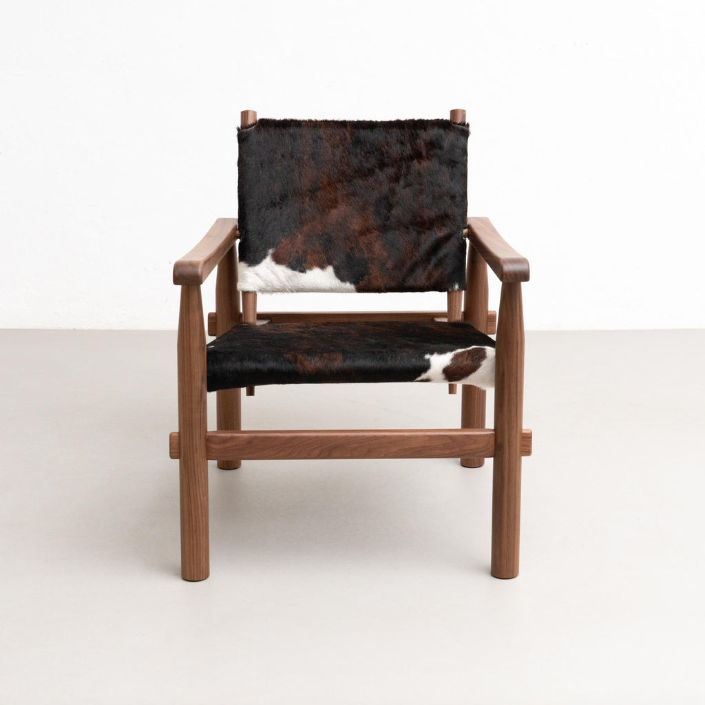 https://a.1stdibscdn.com/charlotte-perriand-533-doron-hotel-armchair-by-cassina-for-sale-picture-9/f_14272/f_466620121757916816217/09Nov_baixa_284_master.jpg