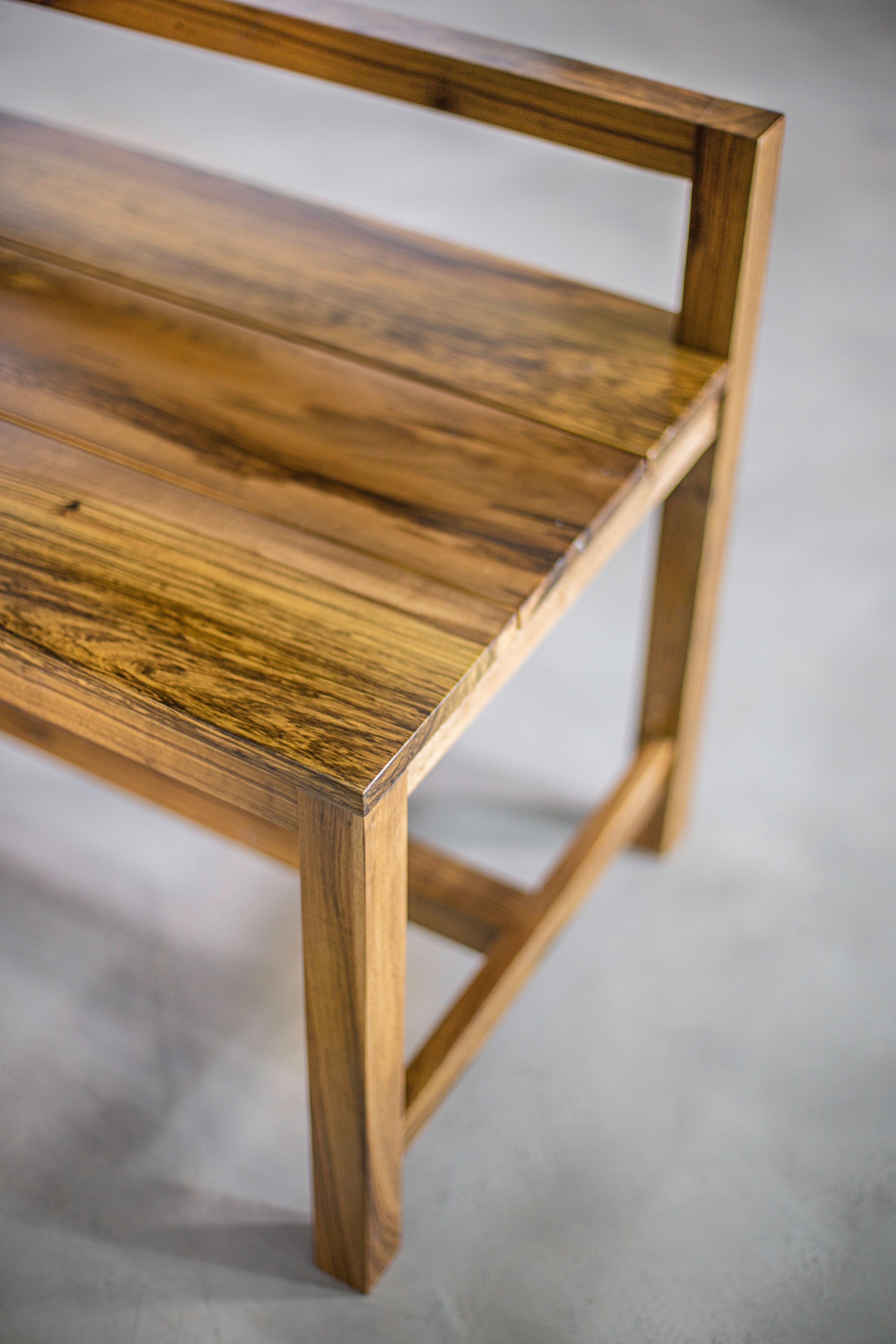 https://a.1stdibscdn.com/modern-solid-argentine-rosewood-outdoor-bench-from-costantini-serrano-for-sale-picture-8/f_25173/1618414064522/09_Serrano_Bench_from_Constantini_master.jpg